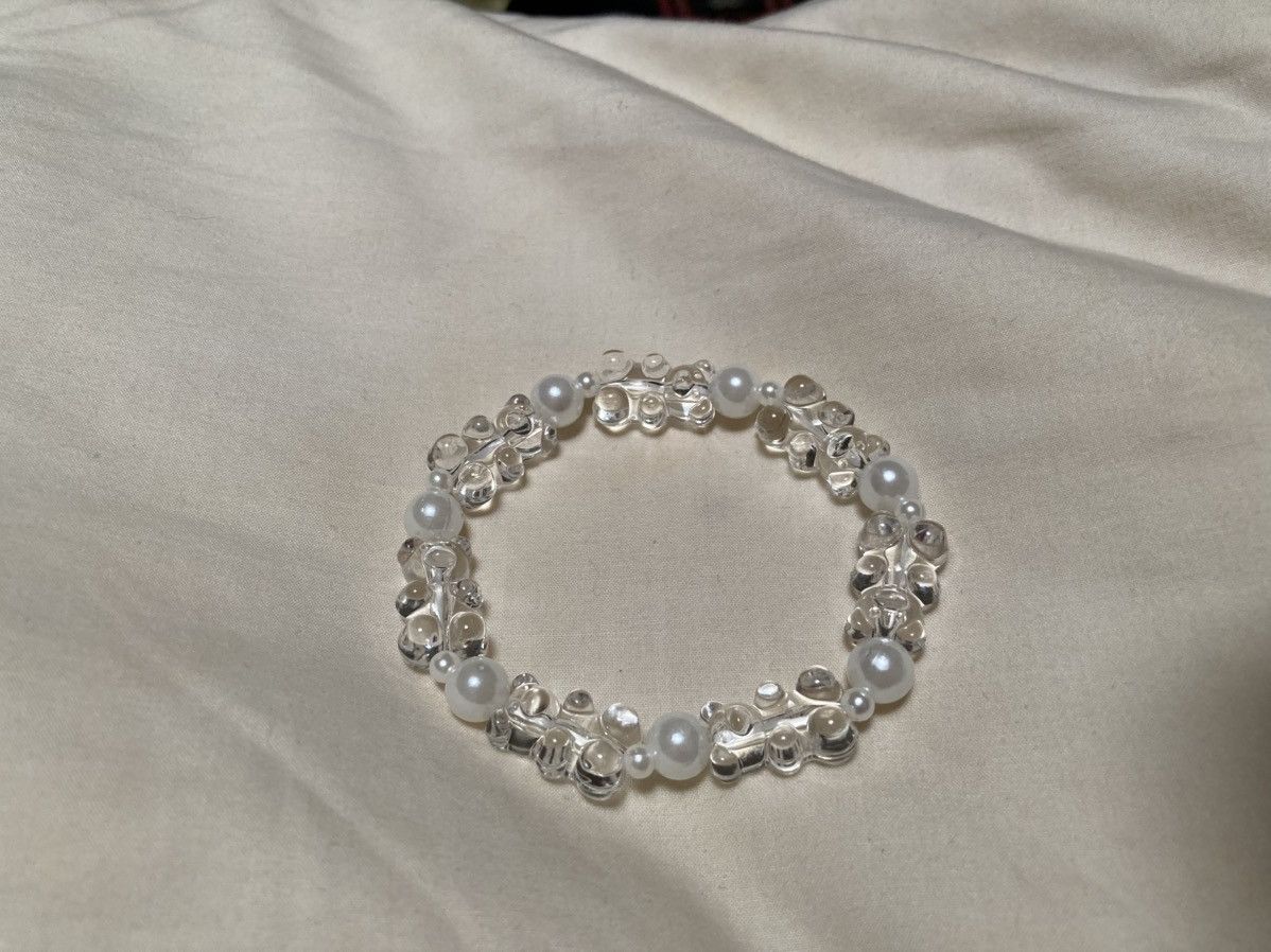 Other Clear jelly bear and faux pearl bracelet Size ONE SIZE - 1 Preview