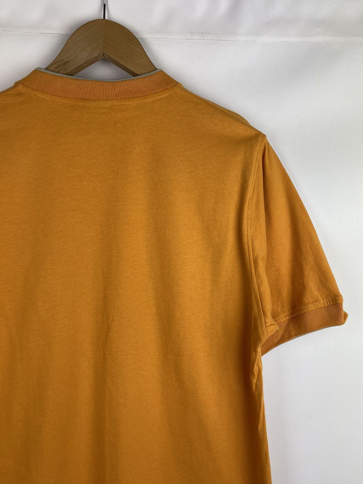 Vintage Nike vintage Y2K center logo swoosh men’s t shirt size S Size US S / EU 44-46 / 1 - 13 Thumbnail