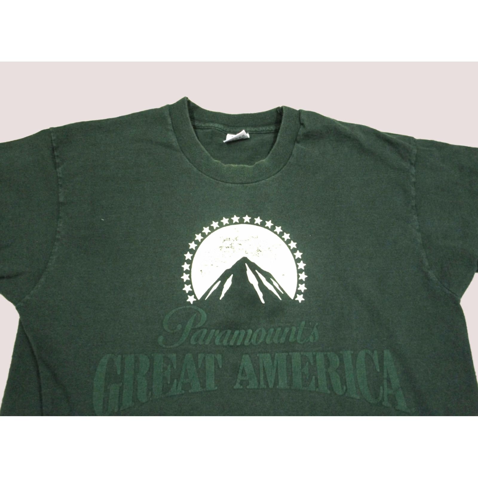 Vintage Paramount Shirt Men L Green 90s Vintage Logo Crew Neck Short Sleeve T-Shirt USA Size US L / EU 52-54 / 3 - 1 Thumbnail