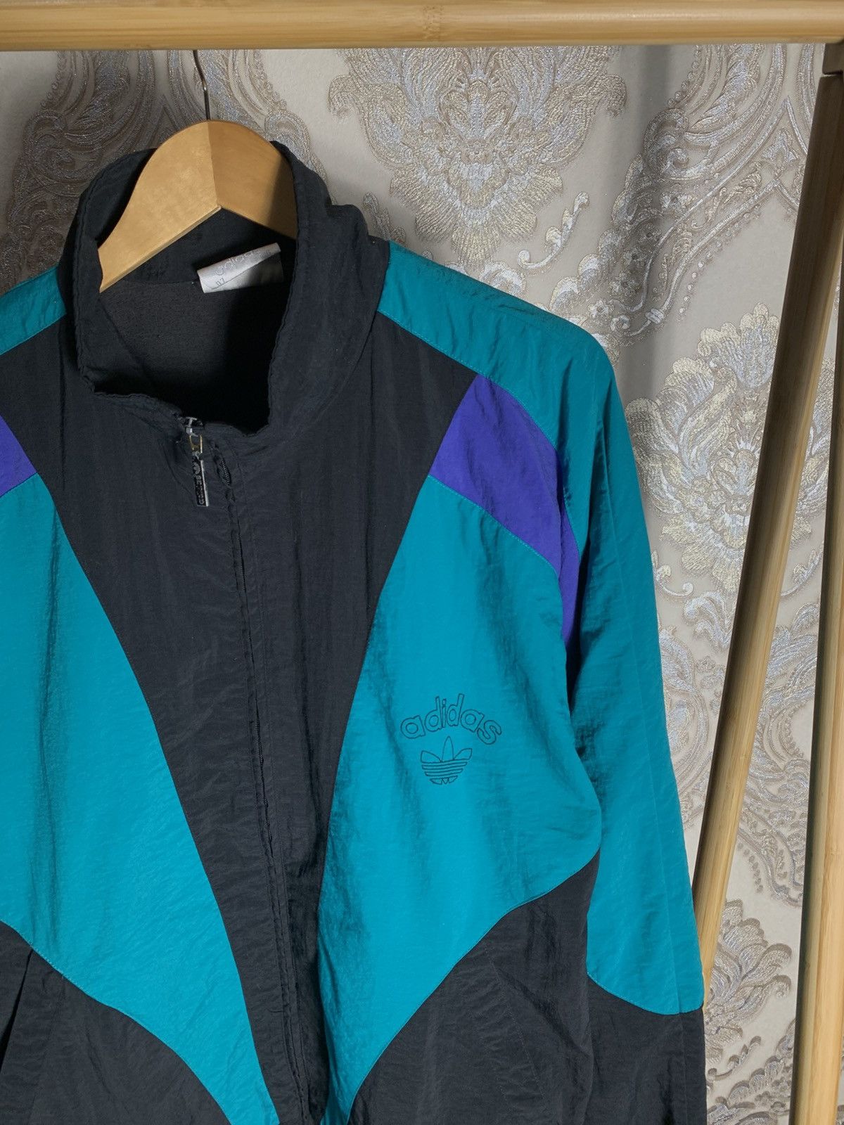 Adidas VINTAGE ADIDAS ORIGINAL EQUIPMENT SUIT RETRO CASUAL Y2K 90s Size US L / EU 52-54 / 3 - 8 Thumbnail