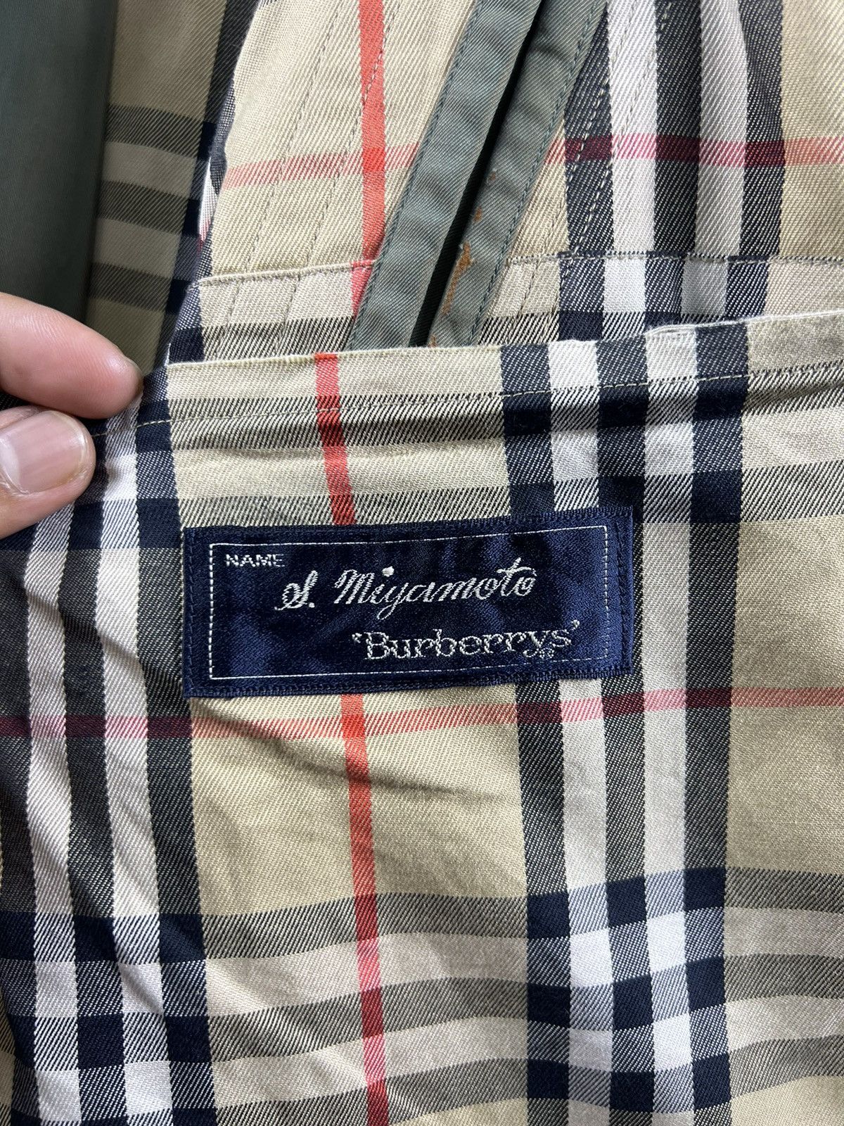 Burberry Prorsum 🔥 VTG DISTRESSED BURBERRYS NOVA CHECKED LUXURY TRENCHCOAT Size US M / EU 48-50 / 2 - 11 Thumbnail