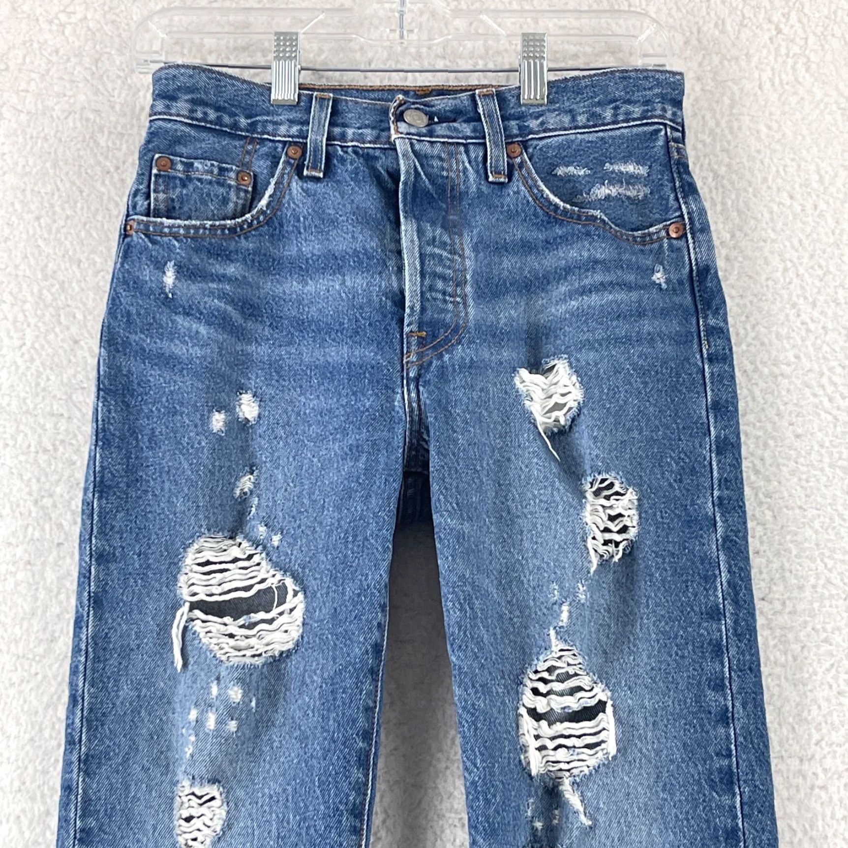 Levi's Levi's 501 Jeans Womens Mid-Rise Distressed Straight Blue Denim 25 Regular 5-Pocket Retro 90s USA 100% Cotton Blue Denim Vintage: No Size 42" / US 20 - 2 Thumbnail