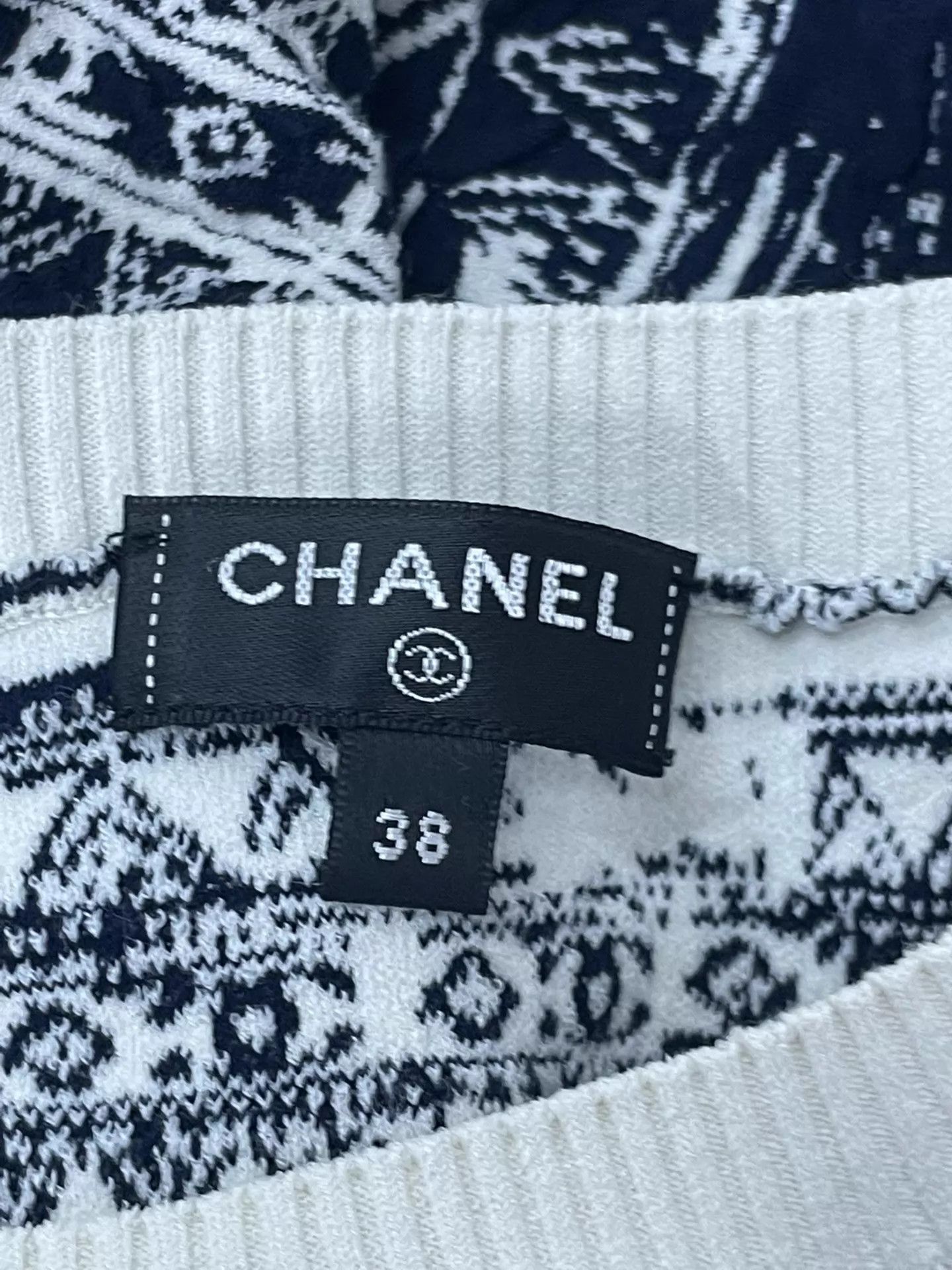 Chanel Chanel Greek Blue-White Colorblock Sleeveless Dress Size 38 Size S / US 4 / IT 40 - 3 Thumbnail