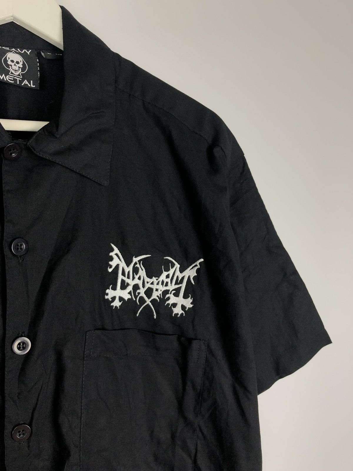 Band Tees Heavy Metal Shirt Vintage Emvroidered Black Rock size L Size US L / EU 52-54 / 3 - 4 Thumbnail