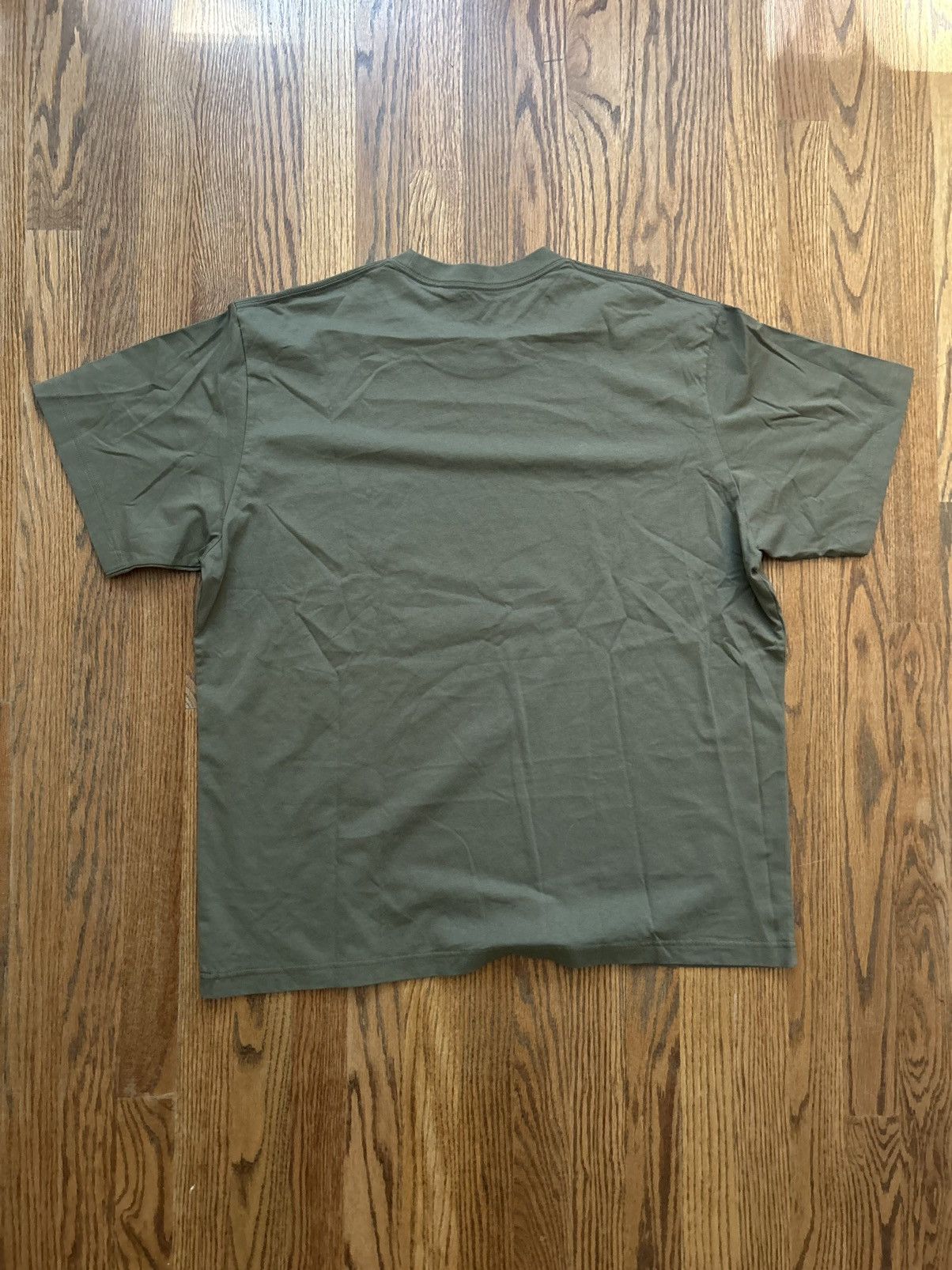 Uniqlo Uniqlo Naruto t shirt Size US XXL / EU 58 / 5 - 2 Thumbnail