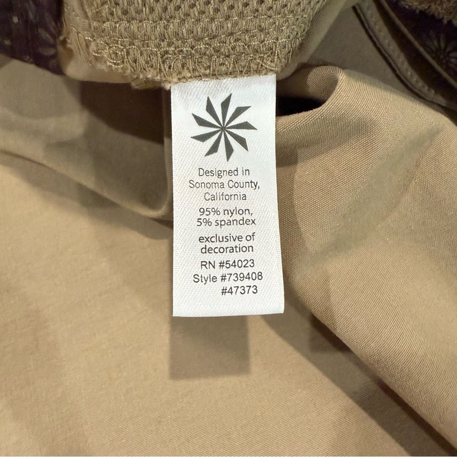 Athleta Athleta Dipper Hiking Shorts Women’s 10 Khaki/Tan Mid Rise Size 32" / US 10 / IT 46 - 7 Thumbnail