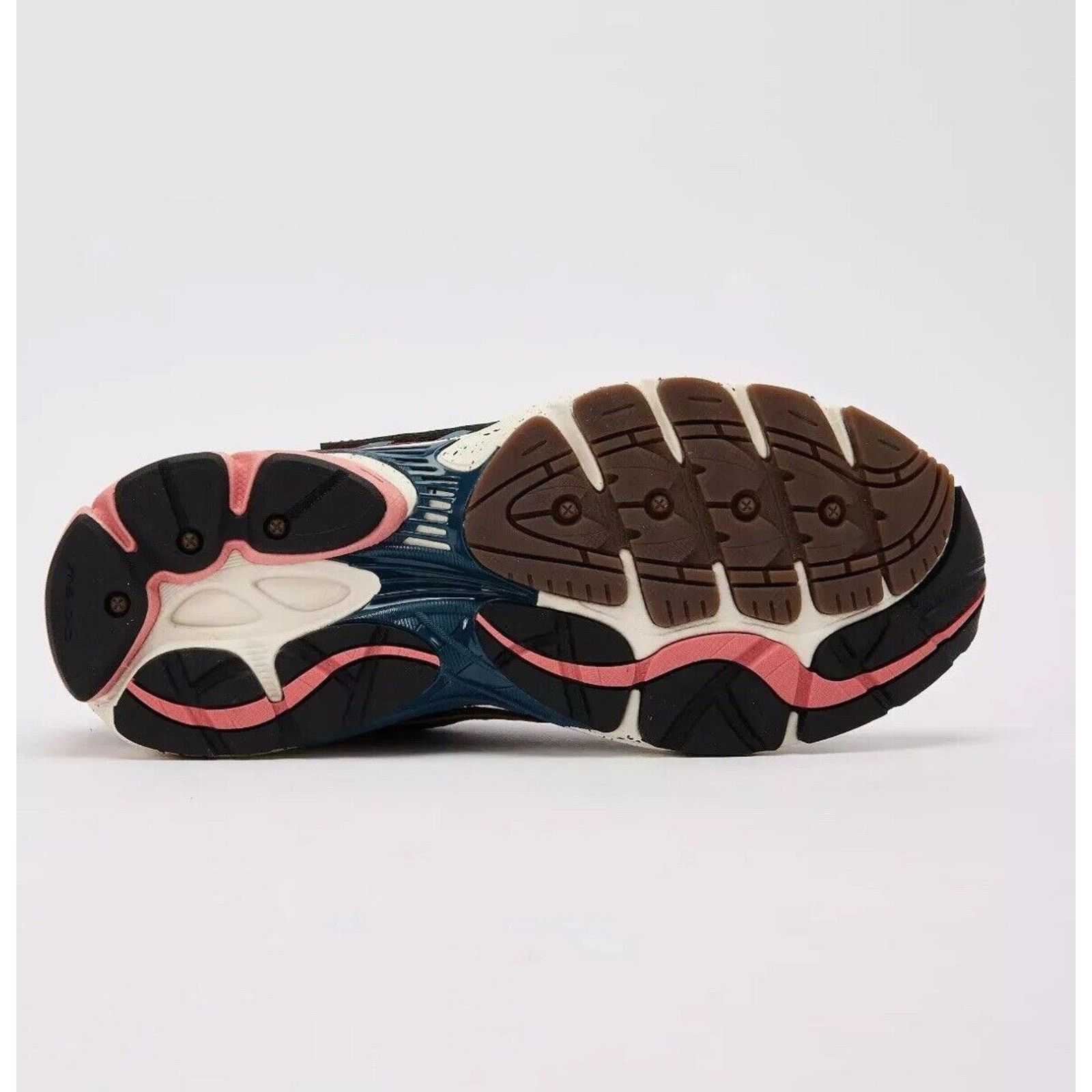 Saucony Size 8 Saucony ProGrid Omni 9 Autumnal Equinox Pack Sneakers Size US 8 / EU 41 - 4 Thumbnail