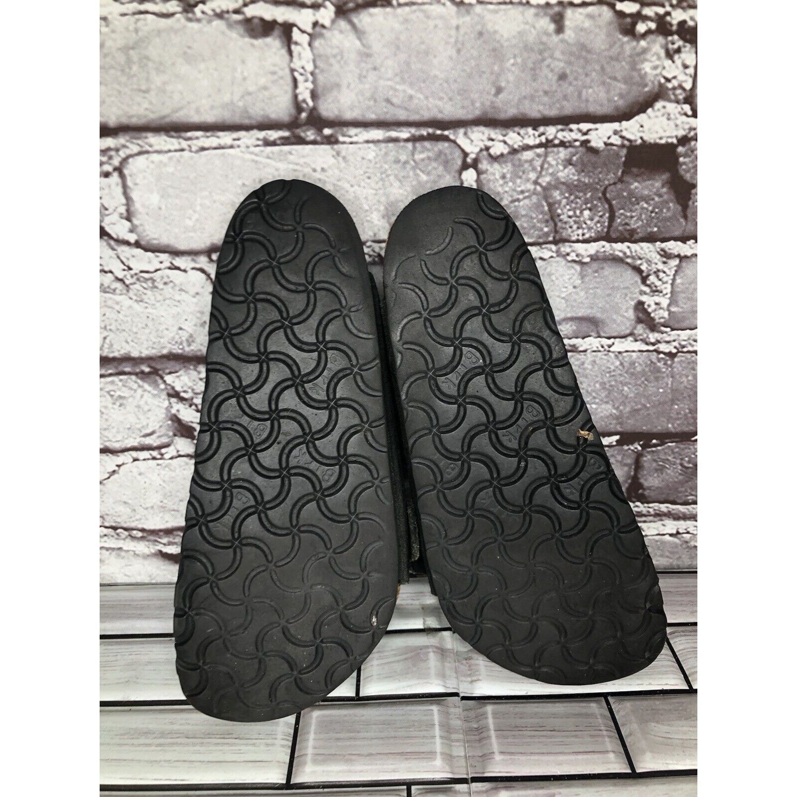 Birkenstock Birkenstock Arizona Black Suede Leather Cork Slides Sandals Size US 6 / IT 36 - 8 Thumbnail