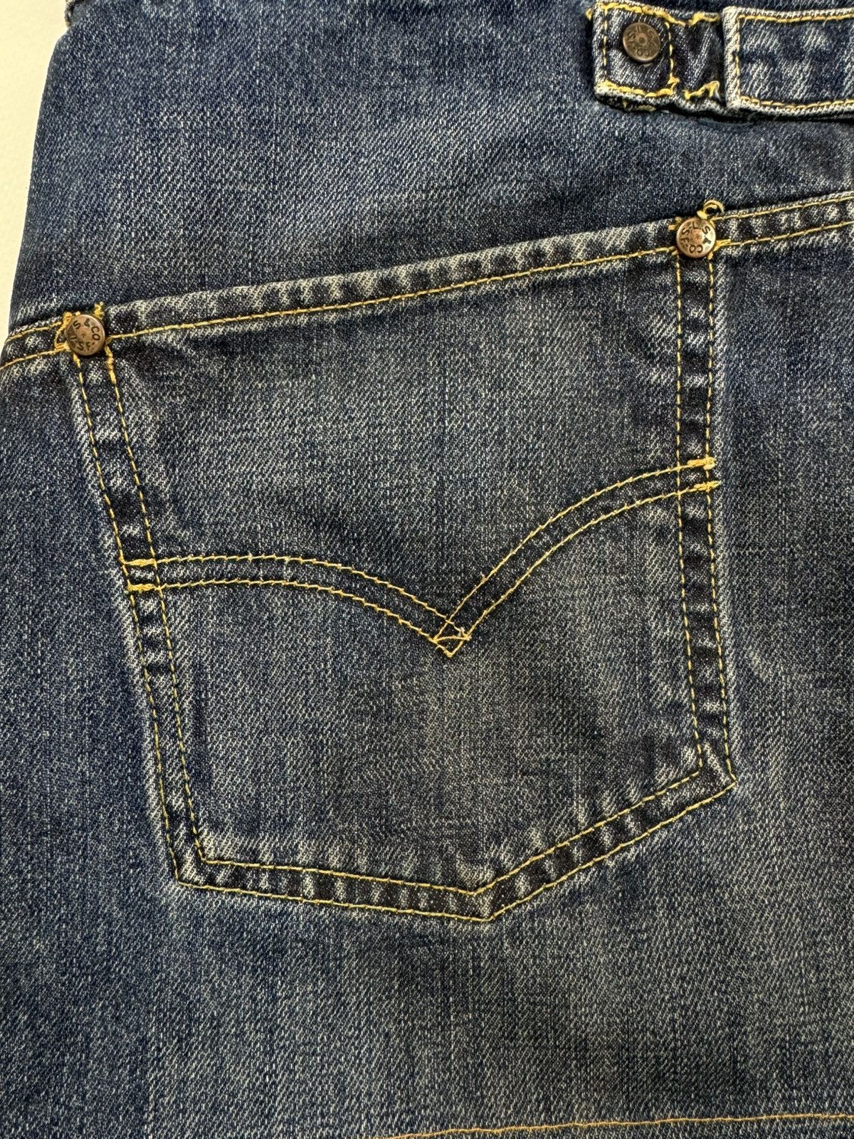Levi's Y2K Vintage Levi’s 621 Mini Jeans Skirt Size 30" / US 8 / IT 44 - 9 Thumbnail