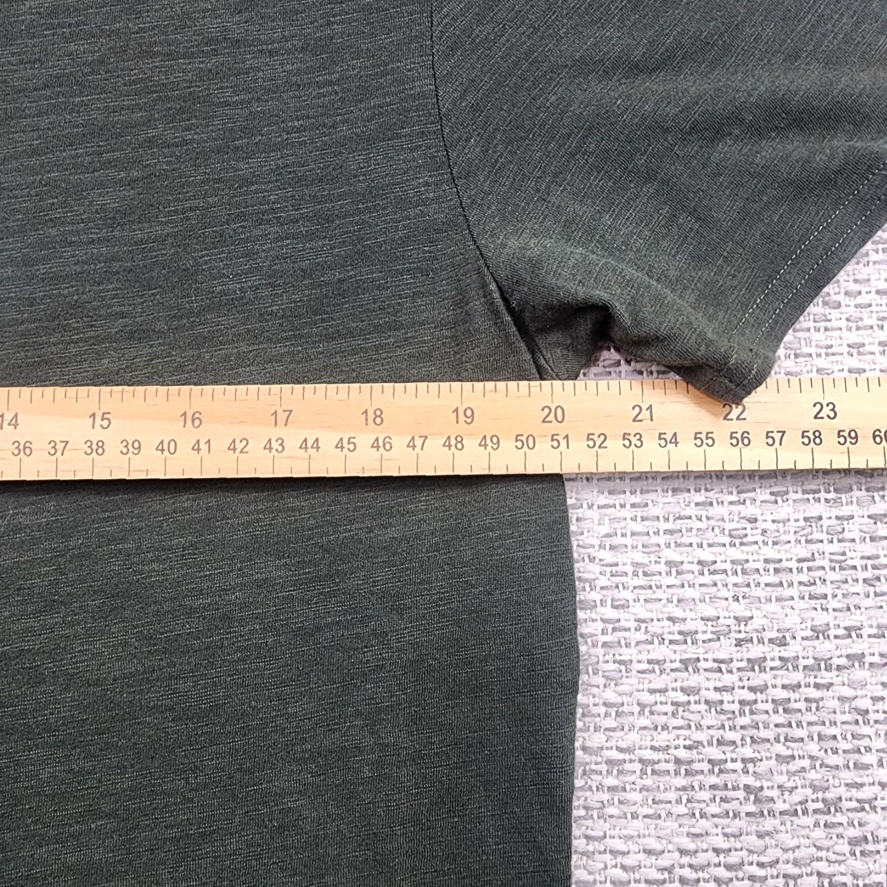 Original Penguin Original Penguin Shirt Mens XL Dark Green V Neck Graphic Logo Tee 100% Cotton Size US XL / EU 56 / 4 - 7 Thumbnail