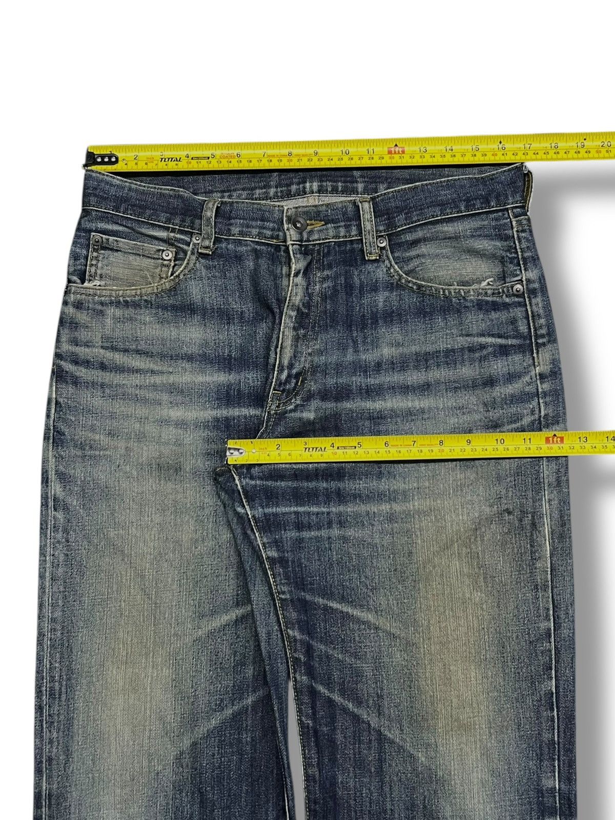 Uniqlo Vintage Uniqlo Japan | Faded Mud Wash | Relaxed Straight W33 Size US 33 - 12 Thumbnail