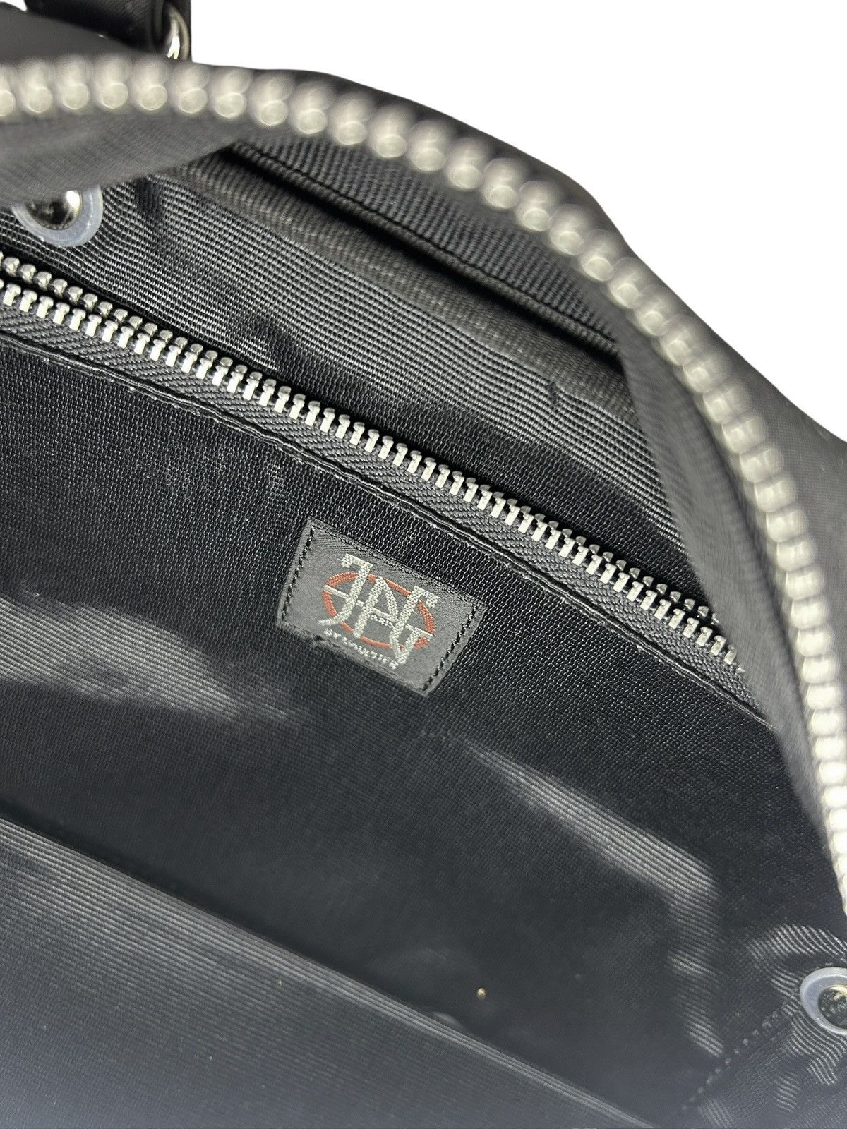 Jean Paul Gaultier Metal Frame Top Handle Bag Size ONE SIZE - 12 Thumbnail