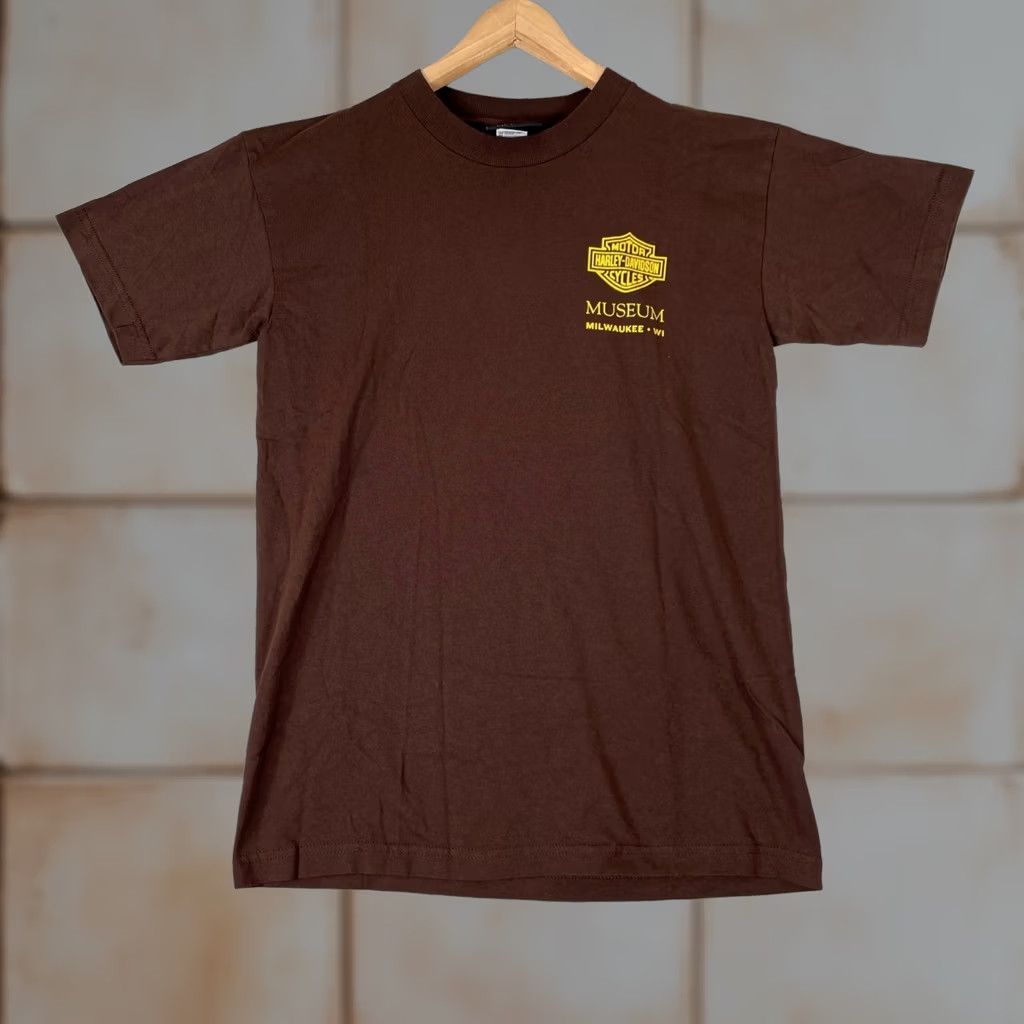 Harley Davidson VINTAGE Harley Davidson T Shirt Mens Medium Brown Graphic Milwaukee WI Cotton Size US M / EU 48-50 / 2 - 1 Thumbnail