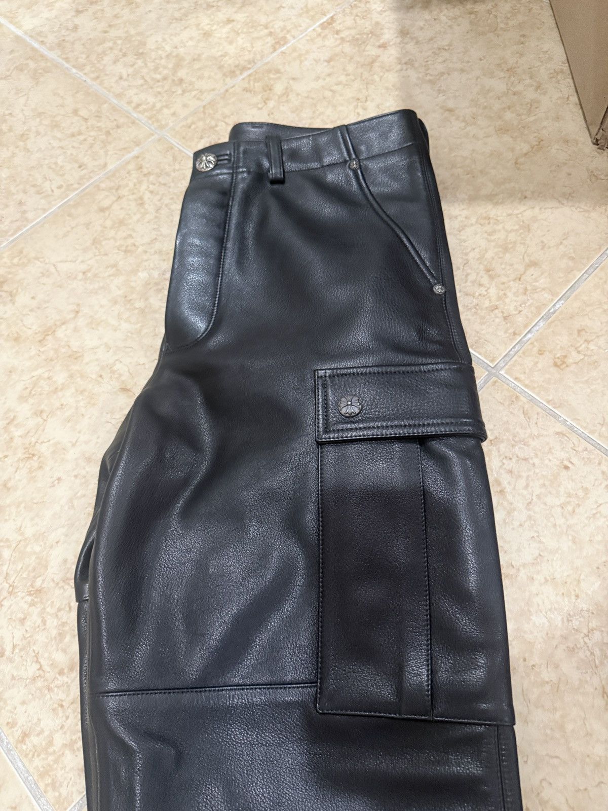 Chrome Hearts Chrome Hearts Black Leather Cargo Pants Size US 30 / EU 46 - 7 Thumbnail