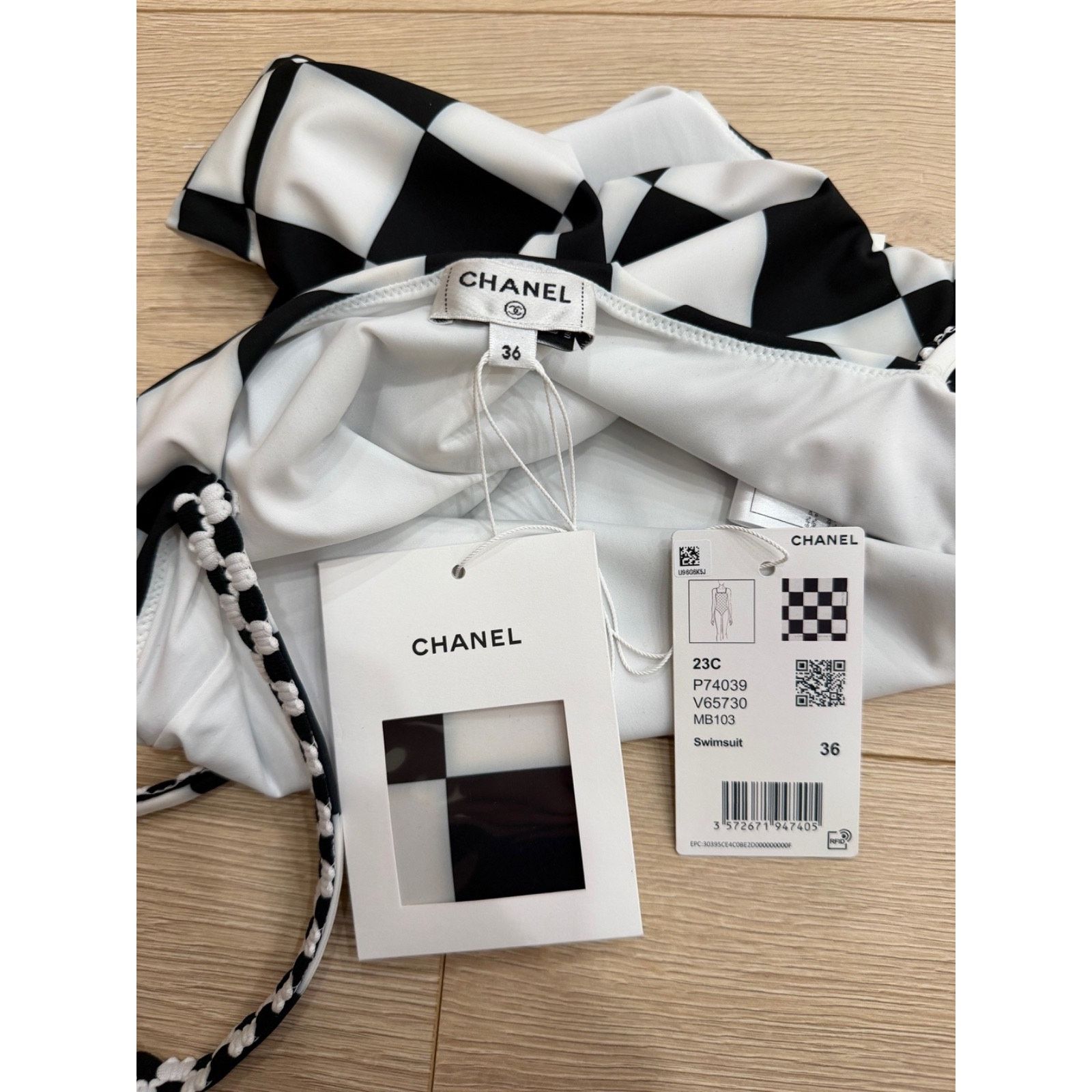 Chanel Chanel 23C Black White Checker Crystal CC Logo One Piece 36 Size XS / US 0-2 / IT 36-38 - 12 Thumbnail