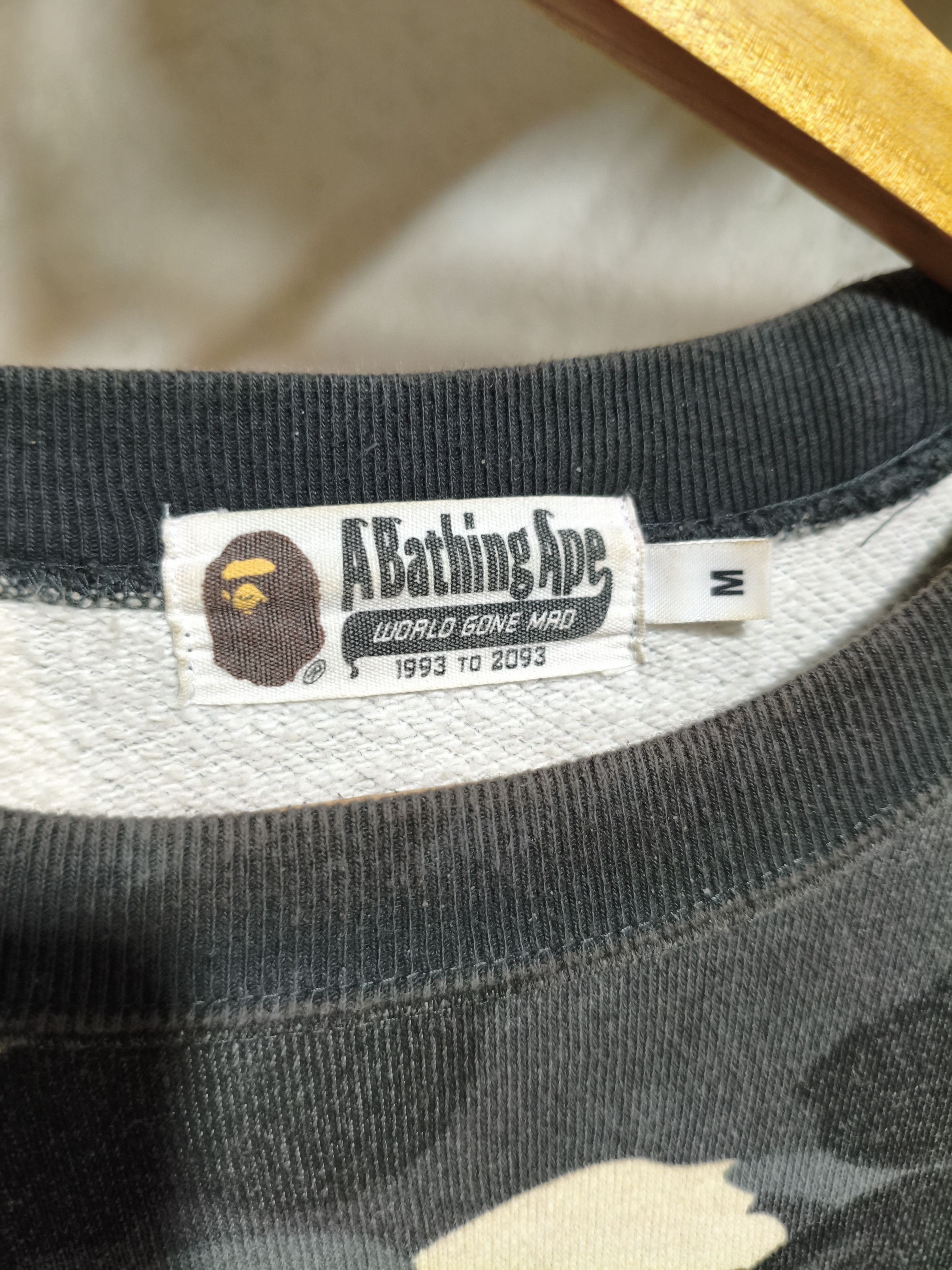 Bape Bape shark camou glowing the dark Size US M / EU 48-50 / 2 - 6 Thumbnail