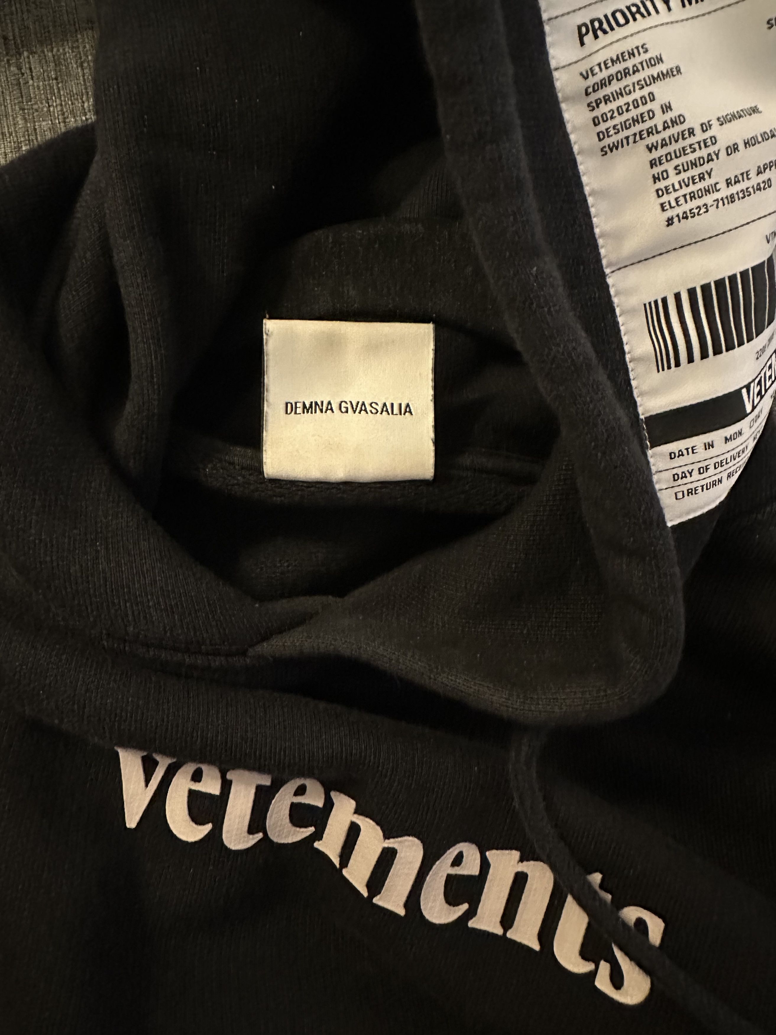 Vetements Vetements Shipping Label SS20 Hoodie Size US XS / EU 42 / 0 - 3 Thumbnail