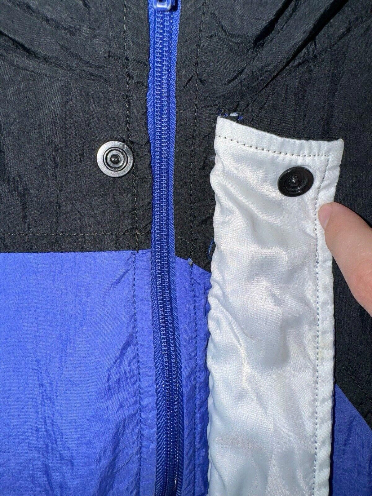 Nike Vintage Nike 90s Foot Locker Full Zip Windbreaker Sz XL Size US XL / EU 56 / 4 - 7 Thumbnail