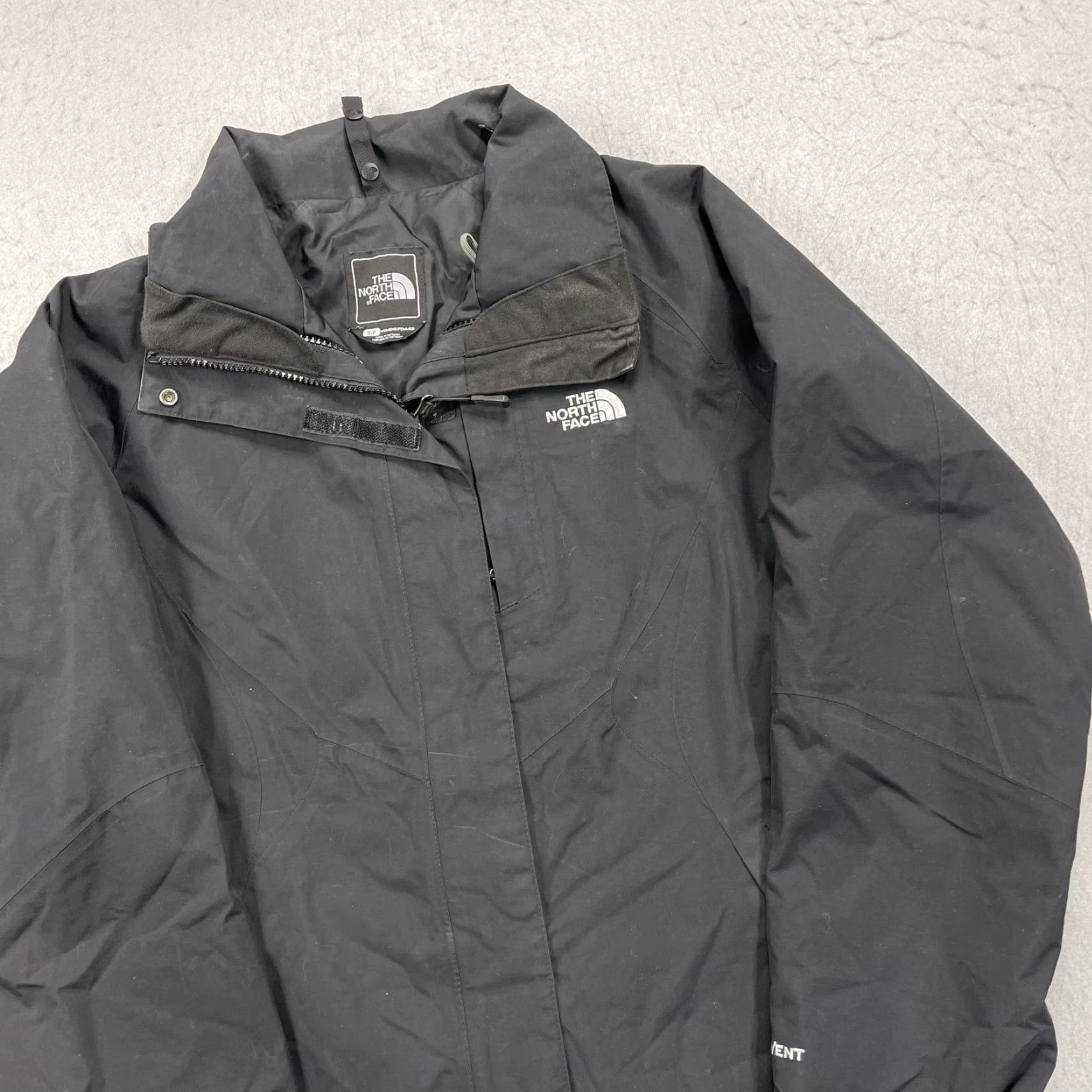 The North Face The North Face Womens Short Jacket Black HyVent Waterproof Full Zip Rain Hiking S Windbreaker Regular Fit Size S / US 4 / IT 40 - 3 Thumbnail