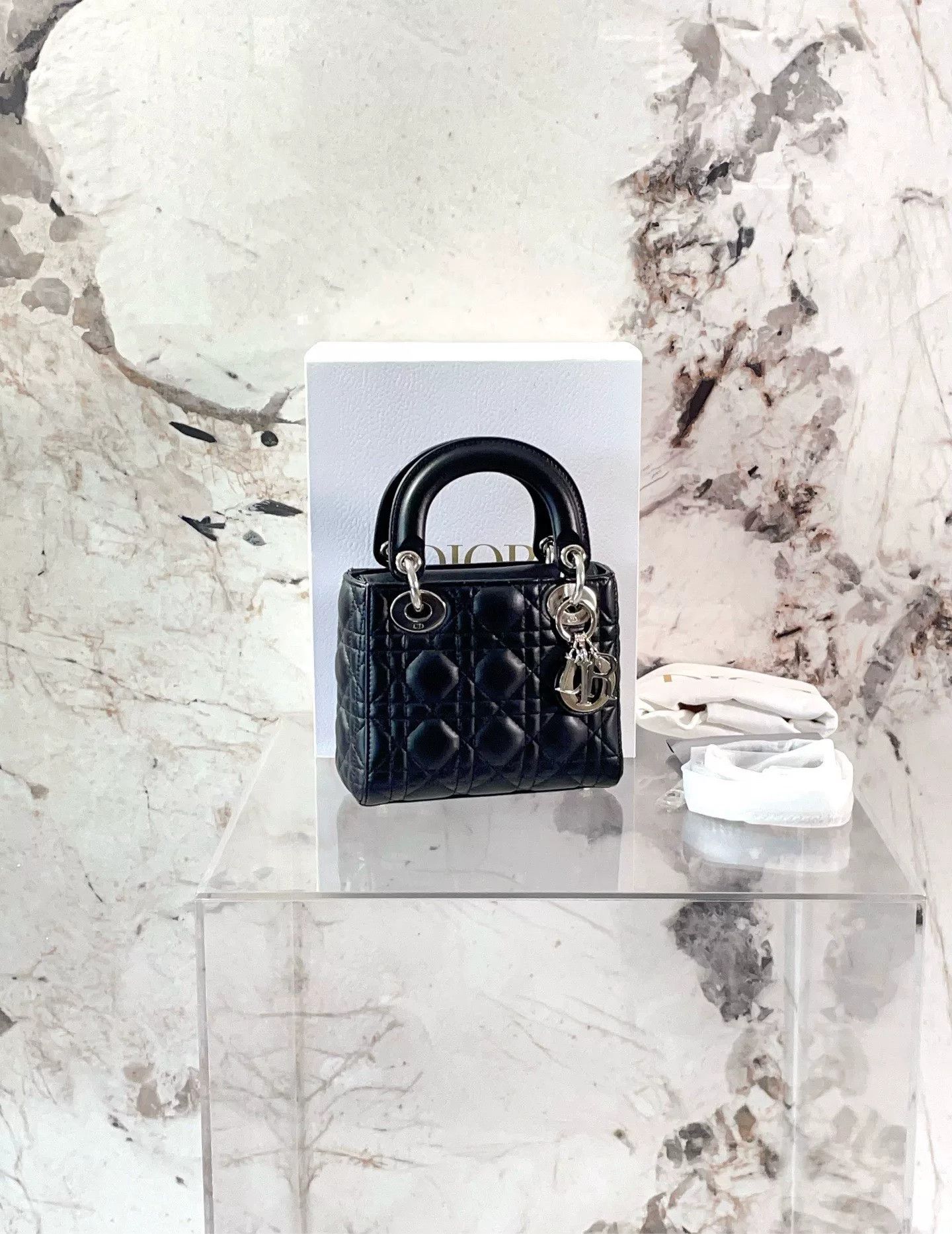 Dior Pre-loved Bag Very good condition Size ONE SIZE - 1 Thumbnail