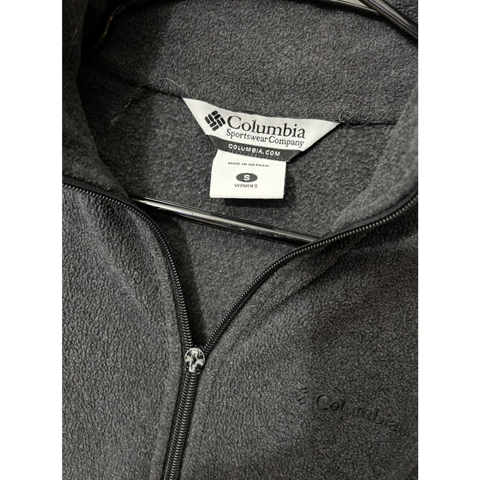 Vintage Columbia Women's Gray Fleece Jacket Full Zip Sweater Size S Casual Mid-Length Jacket Zip Pockets Size S / US 4 / IT 40 - 3 Thumbnail