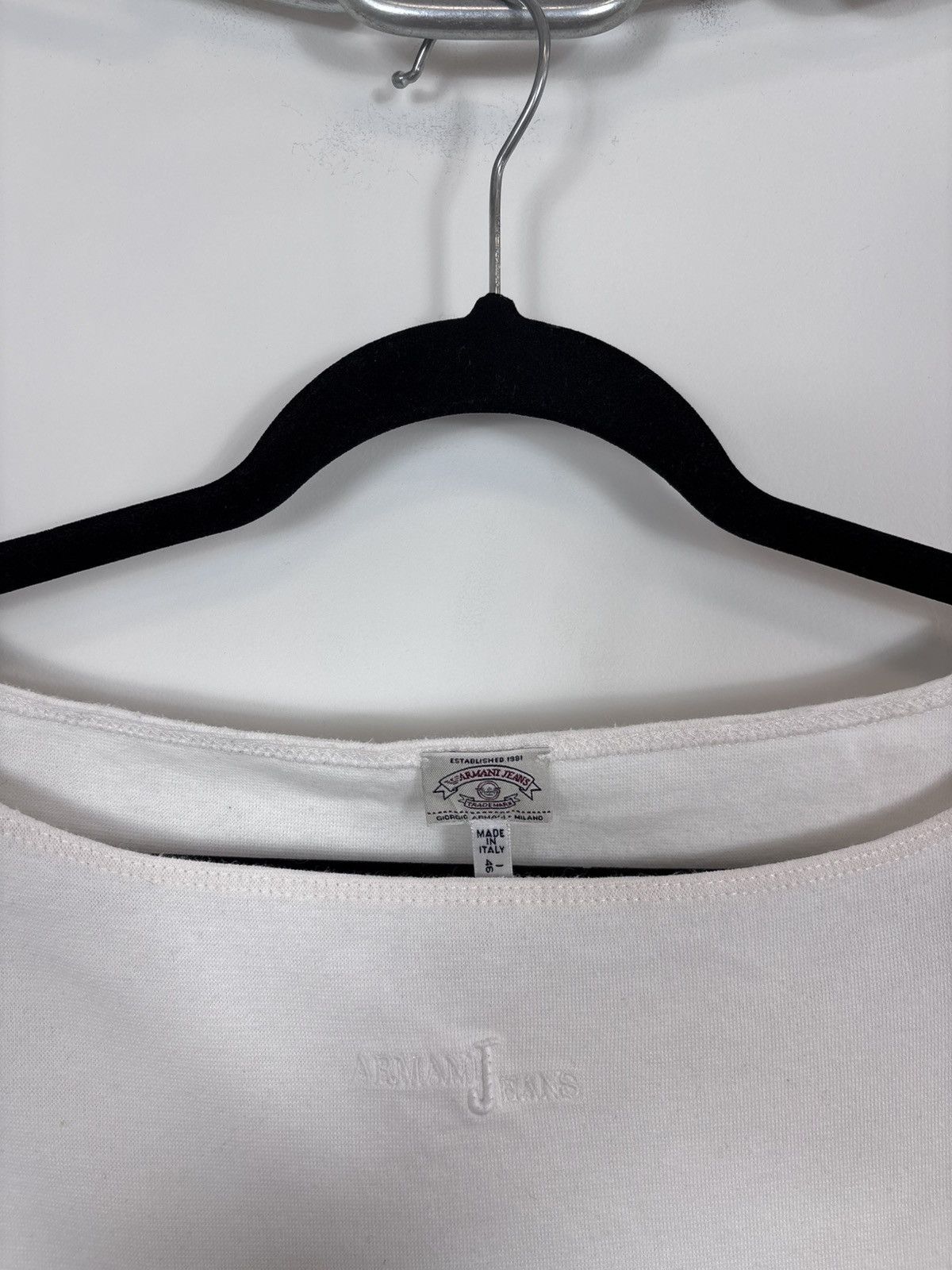 Armani Vintage Armani Jeans Women’s White Crop Top Tank Top Size L / US 10 / IT 46 - 4 Thumbnail