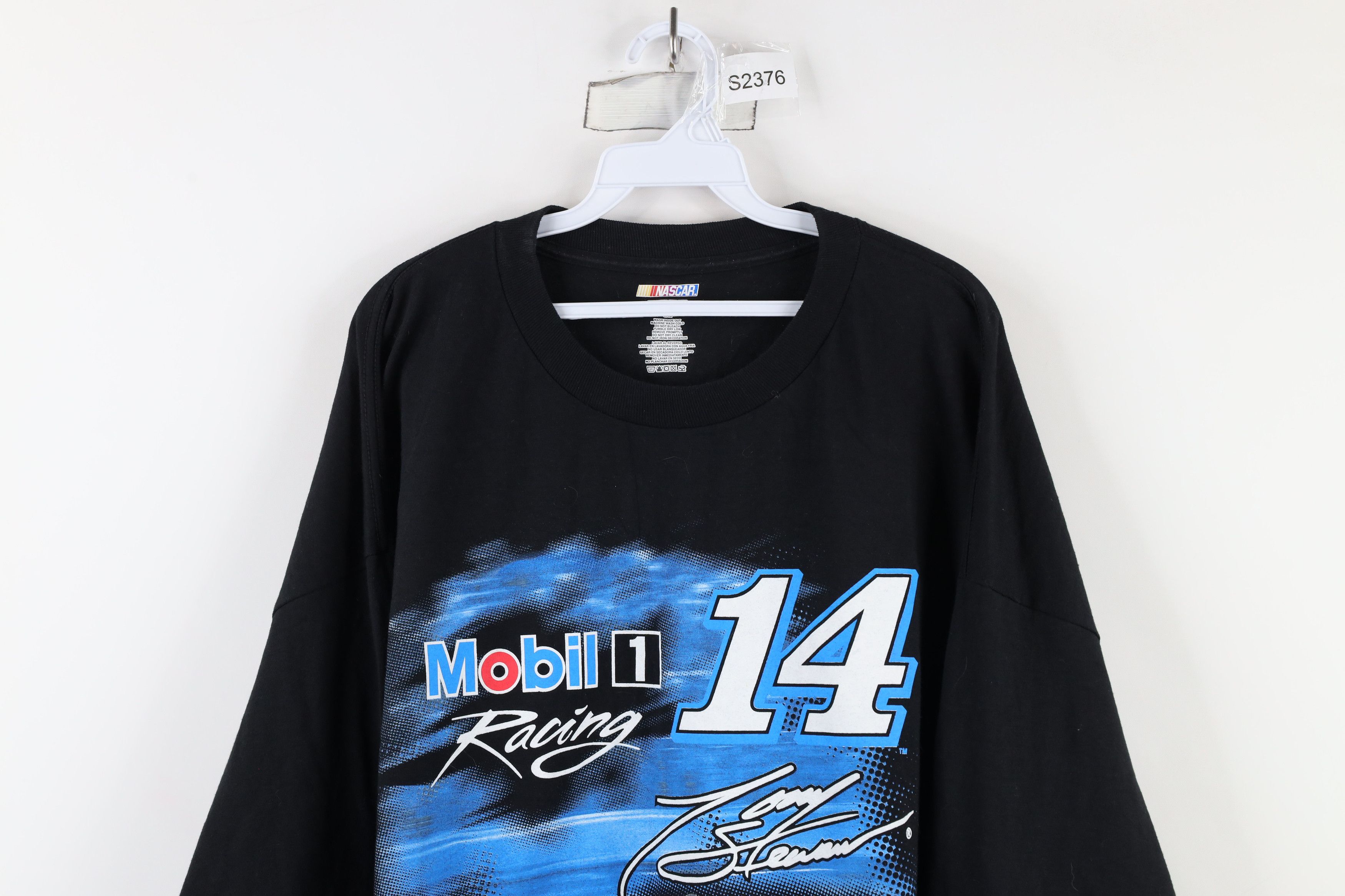 Vintage Vintage Y2K NASCAR 1 Racing Tony Stewart Long Sleeve T-Shirt Size US XXL / EU 58 / 5 - 2 Thumbnail