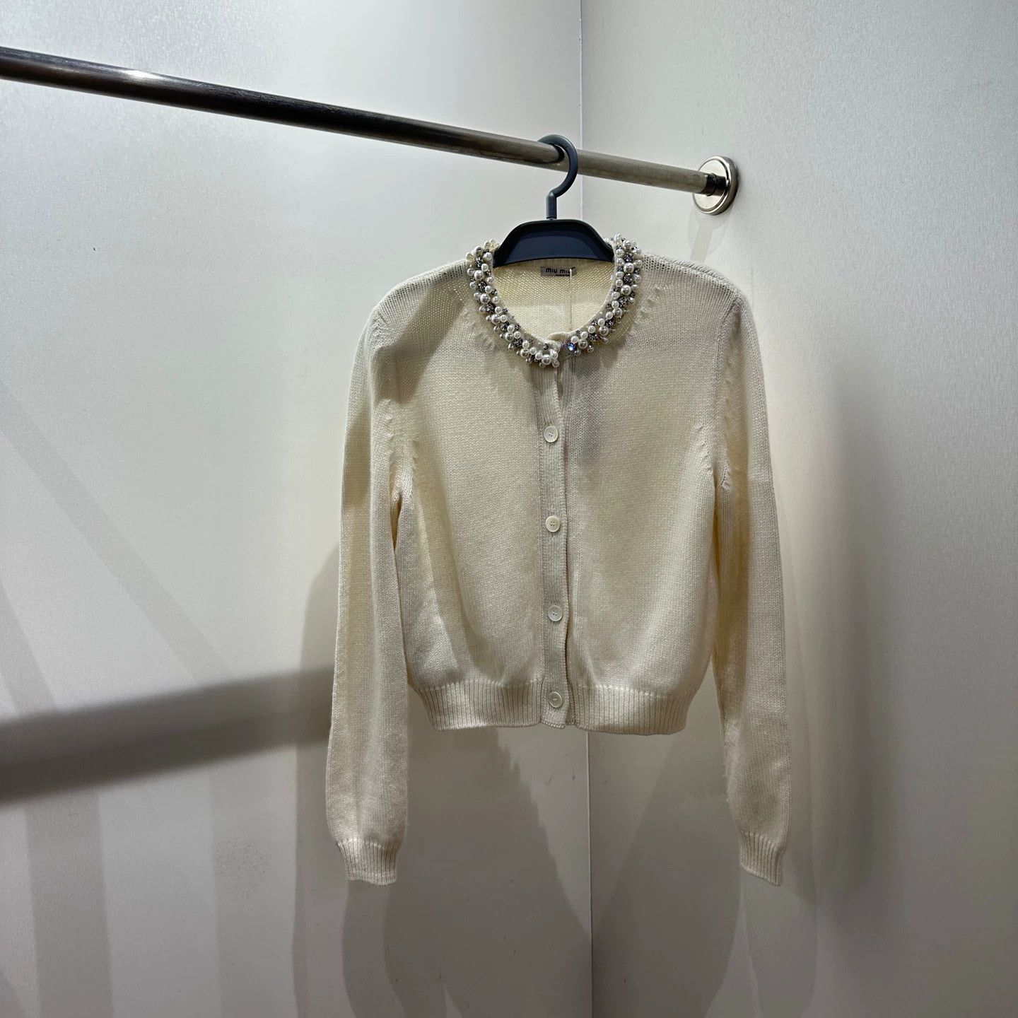 Miu Miu MIU MIU mar405 crystal pearl cashmere knit sweater 42 Size M / US 6-8 / IT 42-44 - 1 Thumbnail