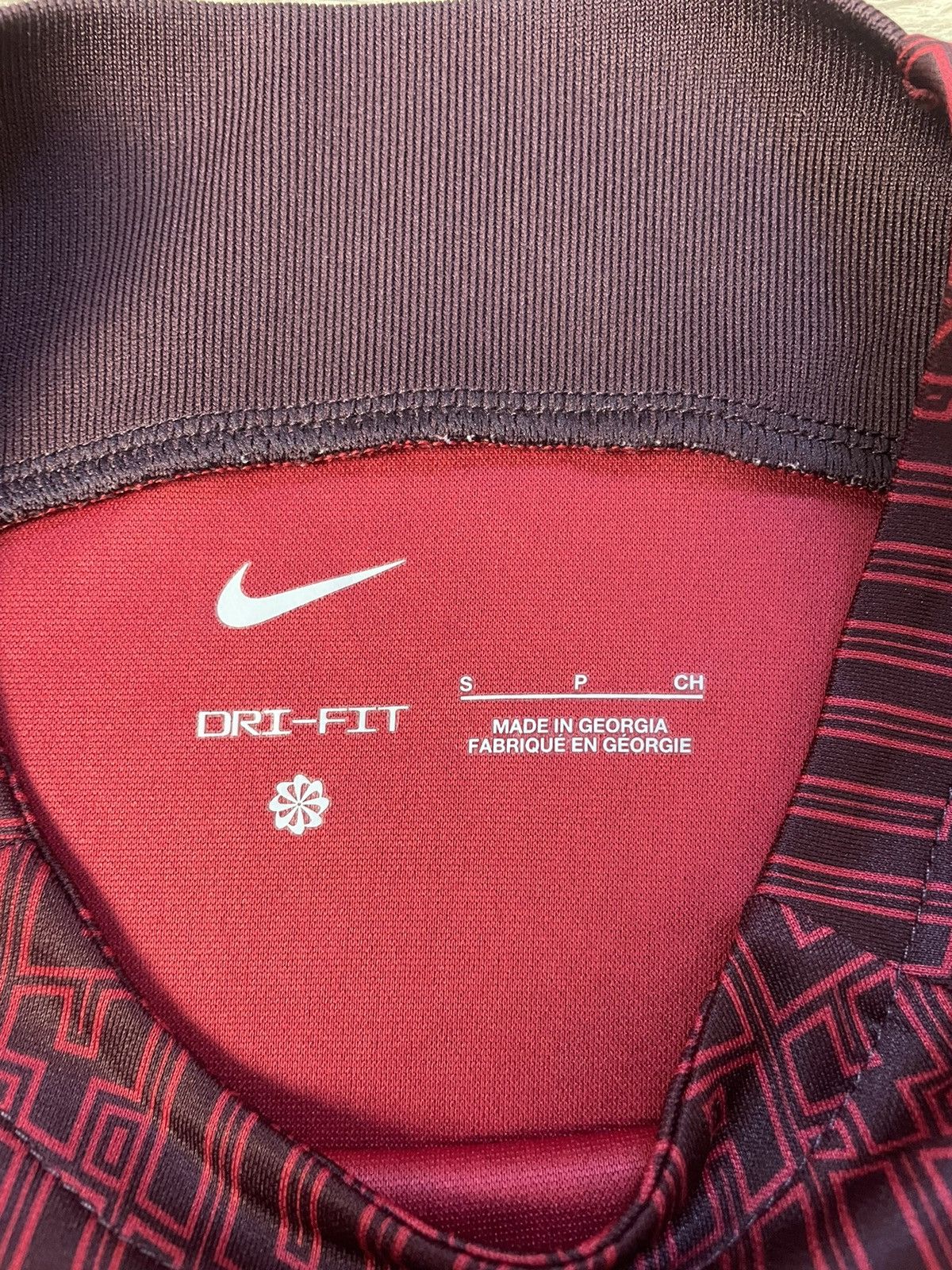 Nike Liverpool Nike 2022 Training shirt pre match kit S Mens Size US S / EU 44-46 / 1 - 4 Thumbnail