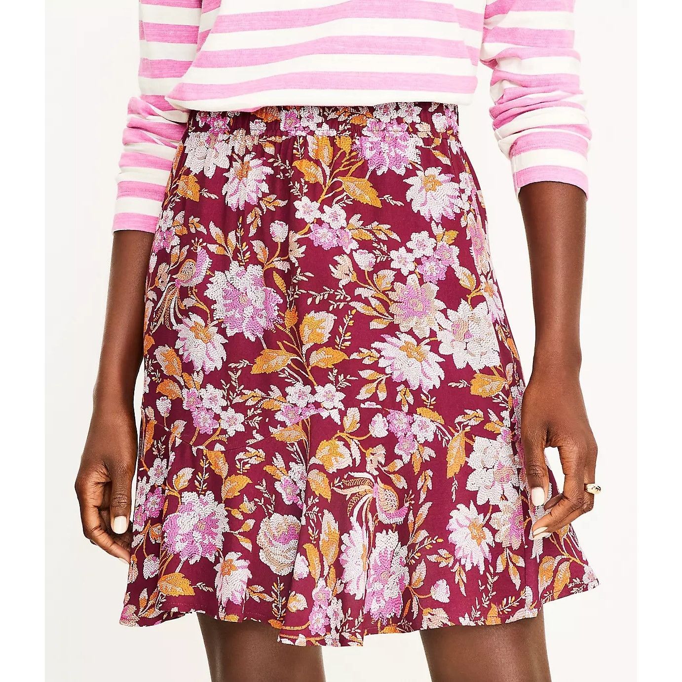 Loft LOFT Floral Tiered Flippy Skirt Burgundy Womens Medium Size 30" / US 8 / IT 44 - 8 Thumbnail