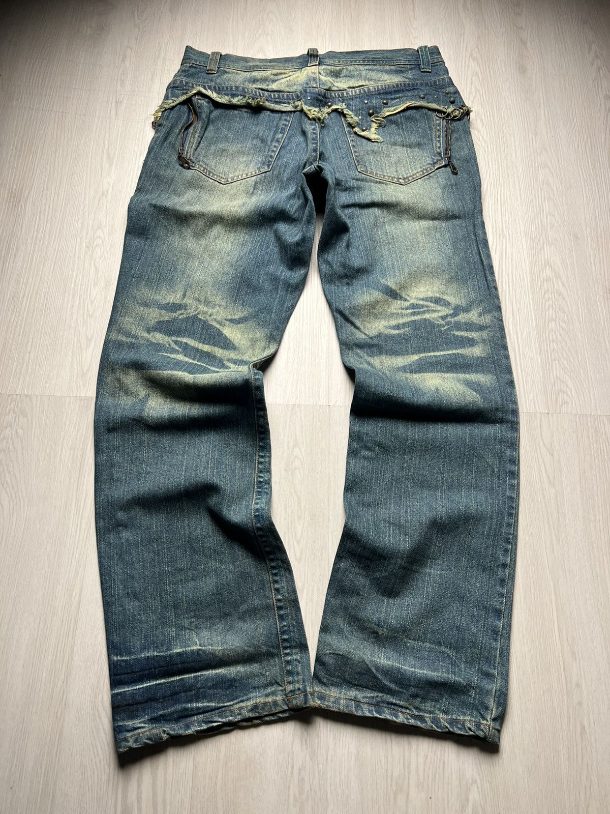 Japanese Brand Gumu Studded Pierced Ring Flare Jeans Size US 35 - 2 Thumbnail
