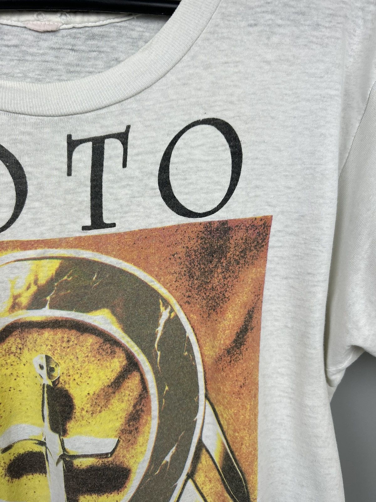 Band Tees × Vintage Vintage 90s TOTO Past Present Tour T shirt Size US L / EU 52-54 / 3 - 9 Thumbnail