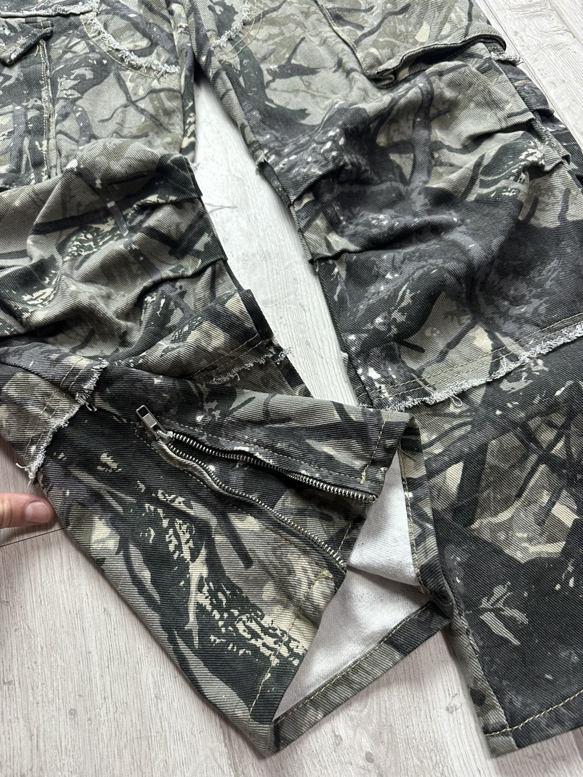 Japanese Brand Vintage Realtree Distressed Camo Pants Size US 28 / EU 44 - 4 Thumbnail