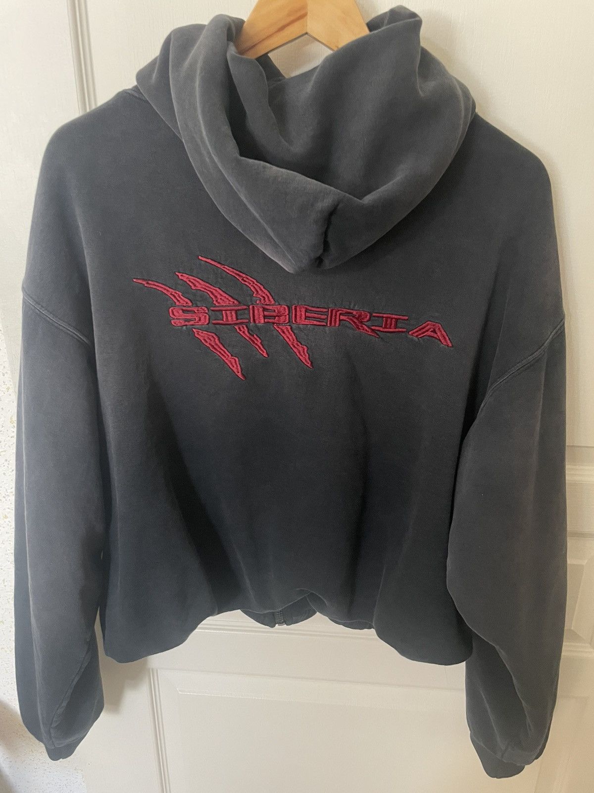 Siberia Hills Raptor zip up hoodie vintage wash Size US M / EU 48-50 / 2 - 1 Thumbnail