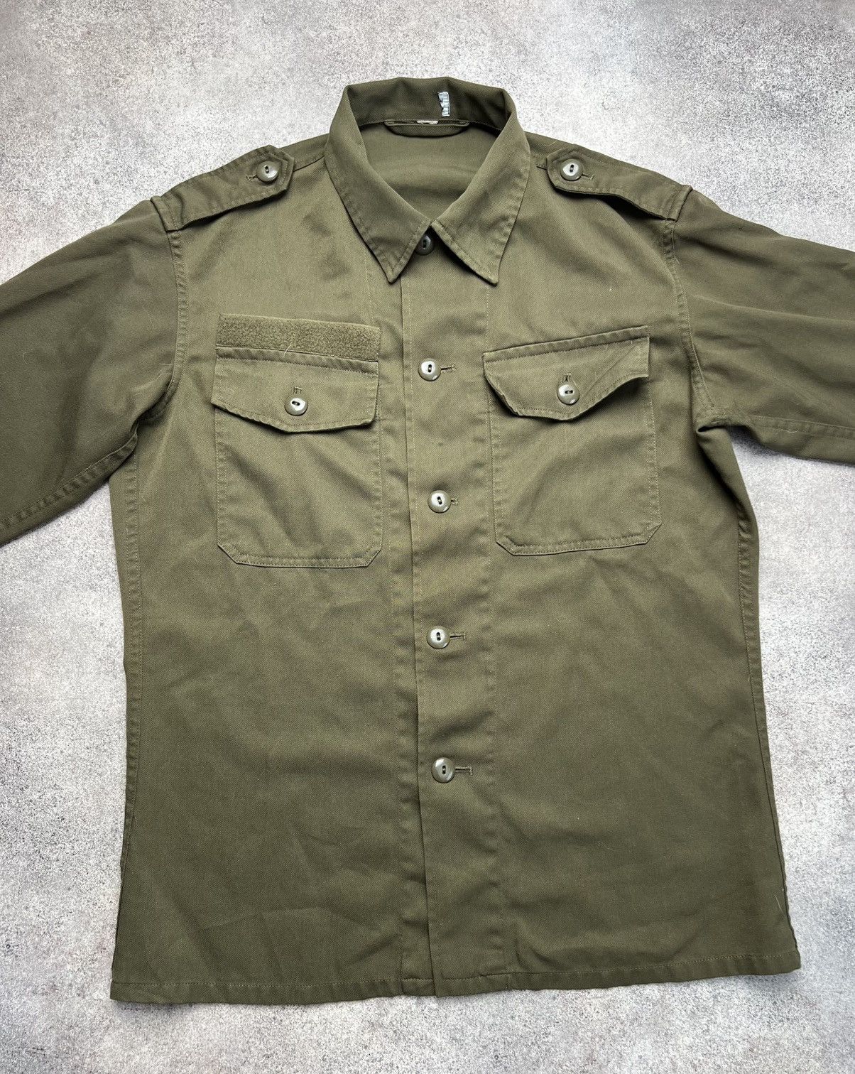 Vintage Vintage military cotton shirt Size US L / EU 52-54 / 3 - 4 Thumbnail