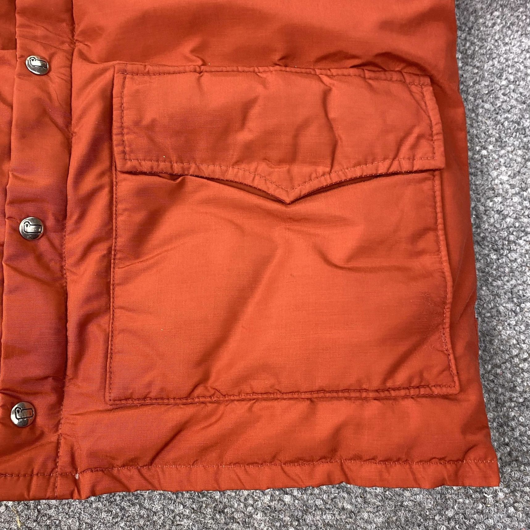 Vintage VINTAGE Woolrich Jacket Mens M Puffer Nylon Rust Orange Down Insulated Zip Front Pockets 90s Mens Size US M / EU 48-50 / 2 - 6 Thumbnail