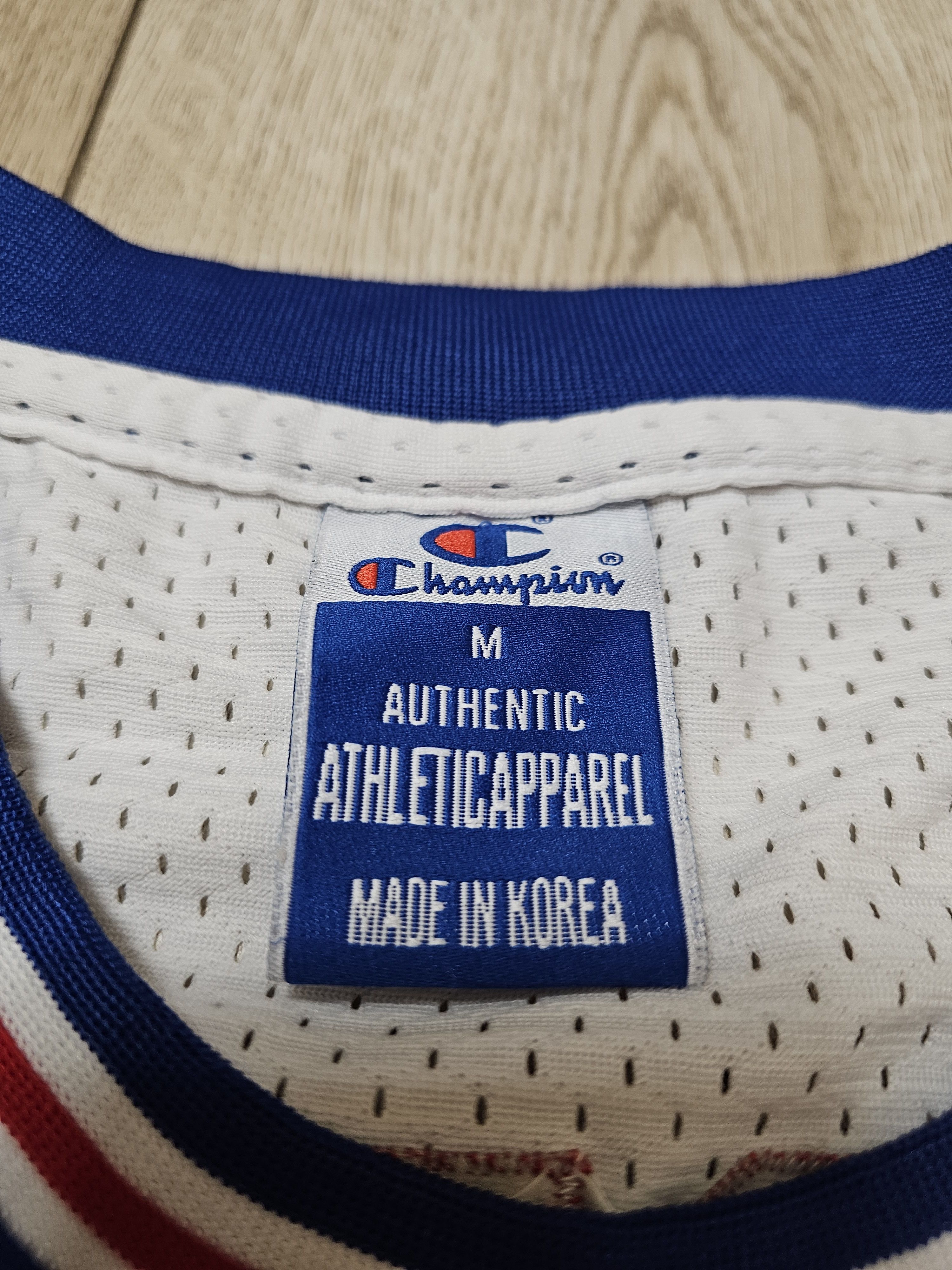 Champion VINTAGE MICHAEL JORDAN TUNE SQUAD BASKETBALL SPACE JAM Size US M / EU 48-50 / 2 - 6 Thumbnail