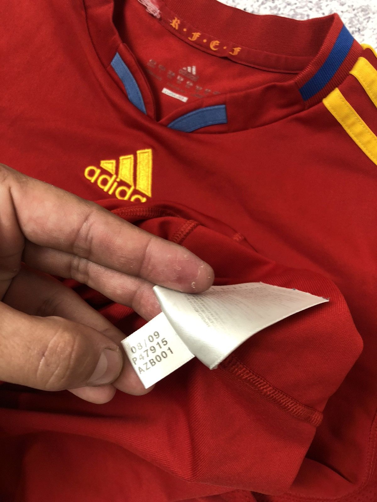 Adidas × Vintage Men’s soccer jersey adidas Spain 🇪🇸 adidas Size US S / EU 44-46 / 1 - 5 Thumbnail