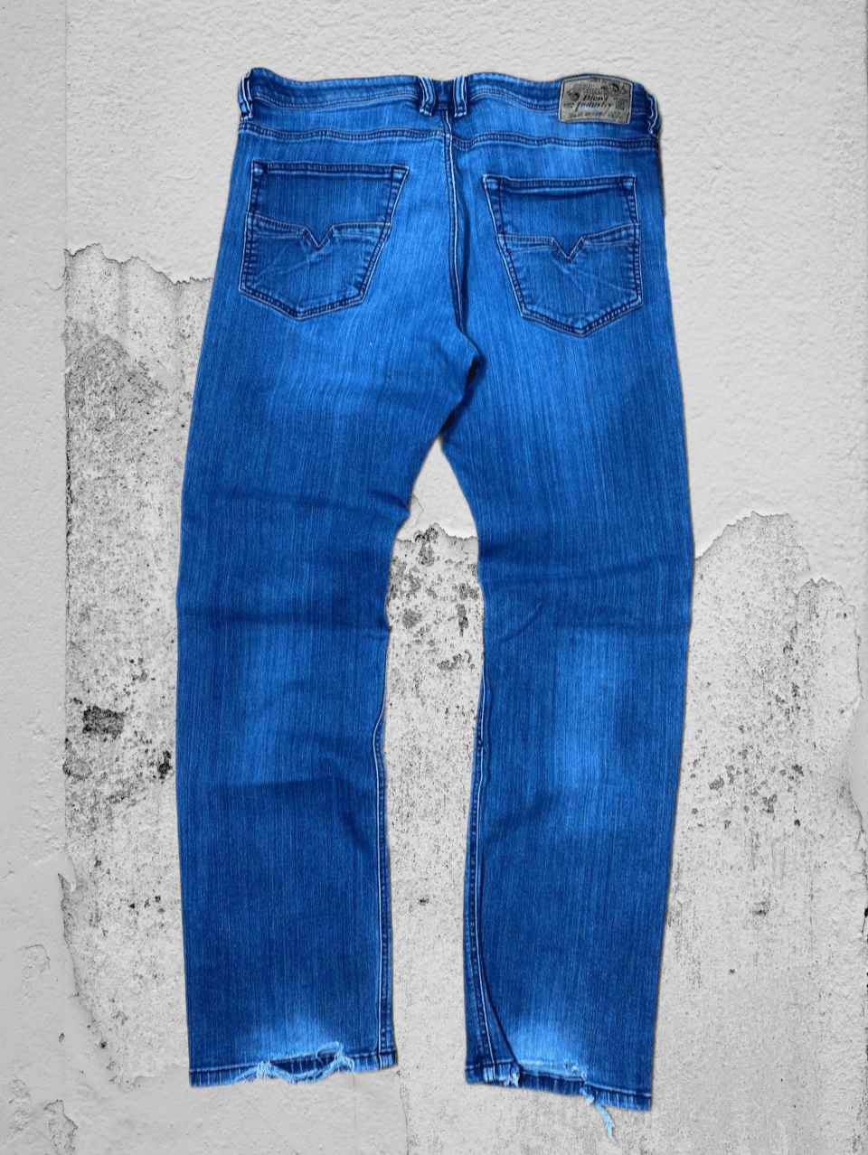 Diesel 90s Diesel distressed baggy jeans vintage japanese brand Size US 38 / EU 54 - 1 Thumbnail