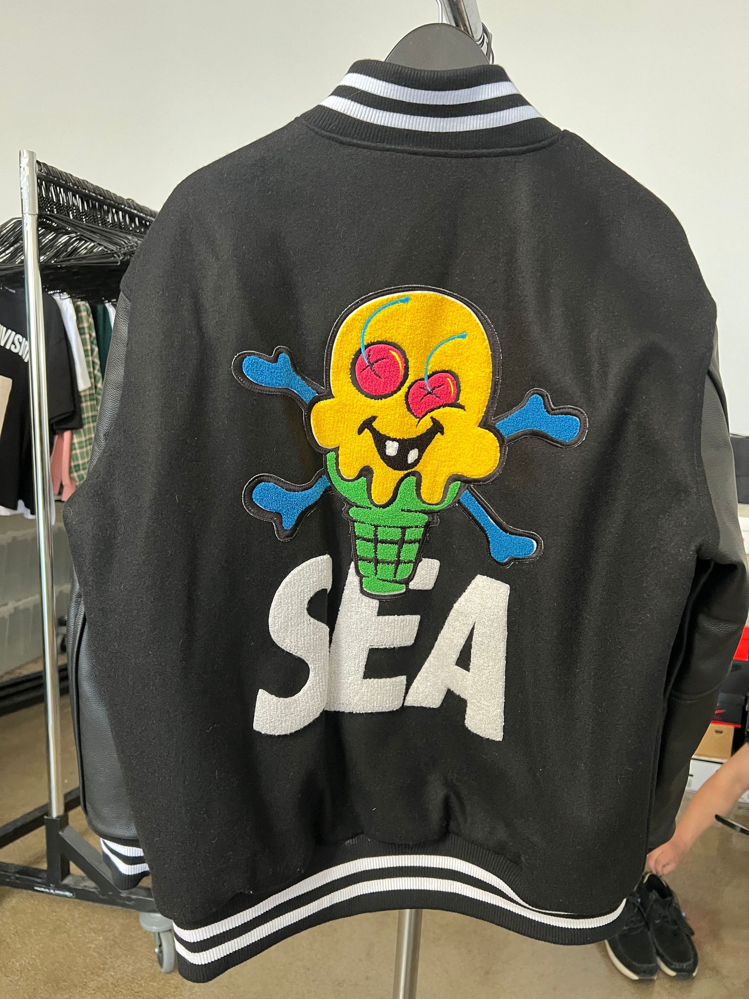 ICECREAM × WIND AND SEA】VARCITY JACKET