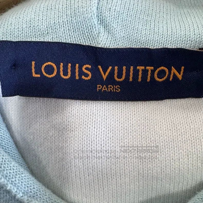 Louis Vuitton Louis Vuitton size 4l Ice Blue Gradient Print Knit Sweatshi Size US M / EU 48-50 / 2 - 3 Thumbnail