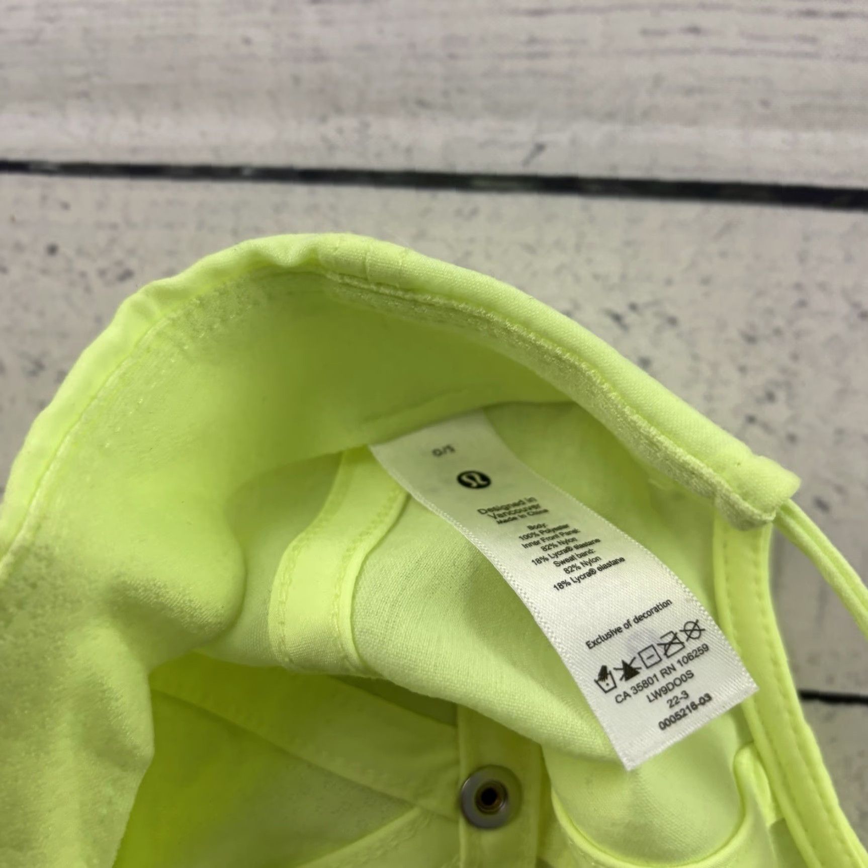 Lululemon Lululemon Baller Soft Adjustable Nylon Logo Athletic Hat Lime Green Baseball Cap Womens One Size Green Adjustable Hat Size ONE SIZE - 3 Thumbnail