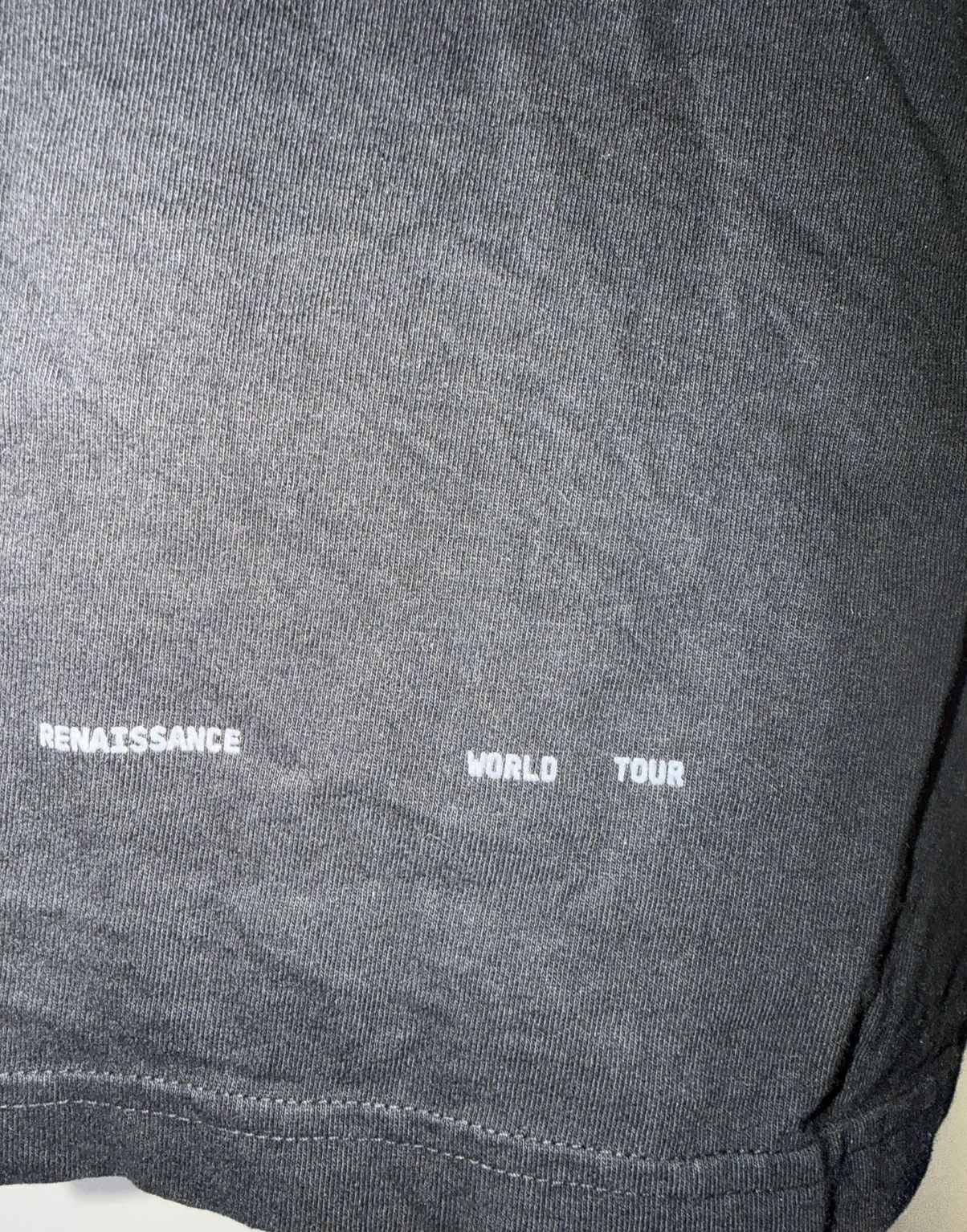 Other Beyoncé Renaissance Tour Black Graphic T-Shirt Size L Size US L / EU 52-54 / 3 - 7 Thumbnail