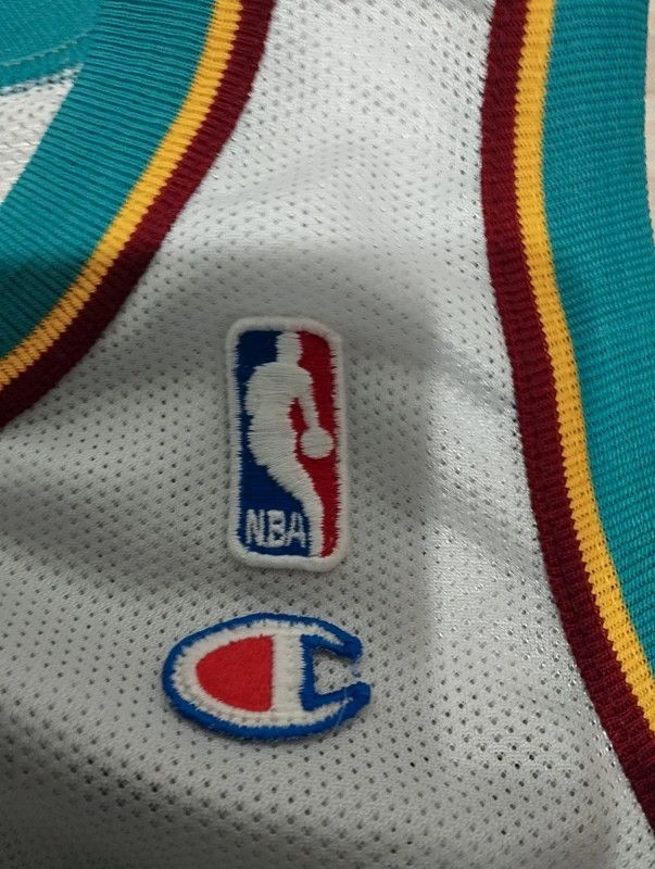 Champion Champion Detroit Pistons Grant Hill shirt jersey NBA logo 48 Size US L / EU 52-54 / 3 - 3 Thumbnail