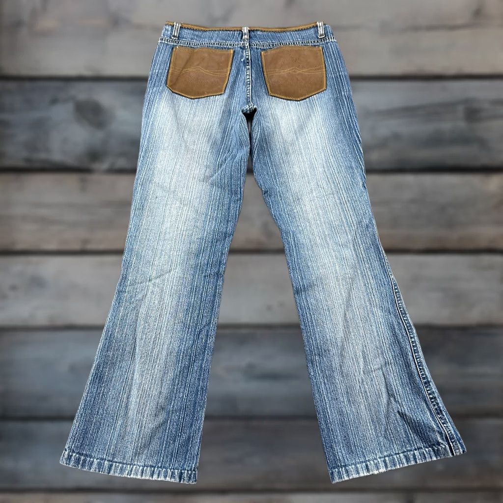 Vintage VINTAGE No Boundaries Jeans Juniors 7 Blue Flare Low Rise Faux Leather 2000s Y2K Jeans Boots Size 28" / US 6 / IT 42 - 1 Thumbnail