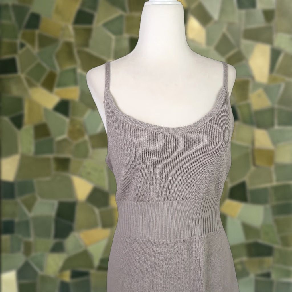 Vintage VINTAGE Freshman 1996 taupe grey ribbed knit sweater tank midi dress L Women Sleeveless Midi 46" Rayon Polyester Size L / US 10 / IT 46 - 1 Thumbnail