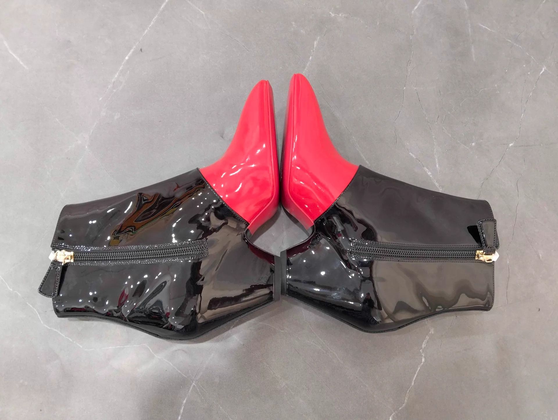 Chanel Chanel Black Red Patent Leather Colorblock Boots Size 36 Size US 5.5 / IT 35.5 - 2 Thumbnail