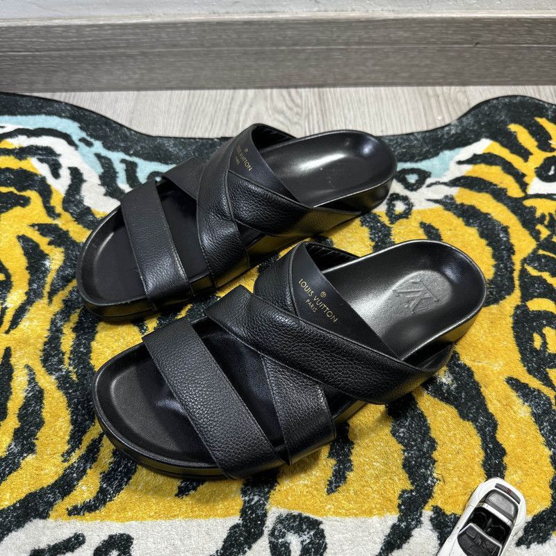 Louis Vuitton Louis Vuitton Comfortable Black Slide Sandals for Men - Size US 7.5 / EU 40-41 - 1 Thumbnail