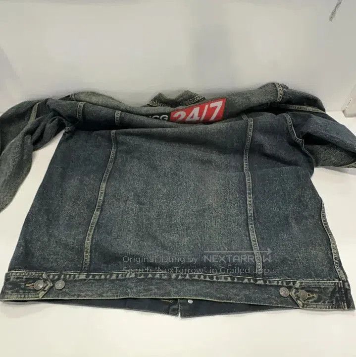 Balenciaga Balenciaga Vintage Logo Denim Jacket for Men. Size US L / EU 52-54 / 3 - 7 Thumbnail