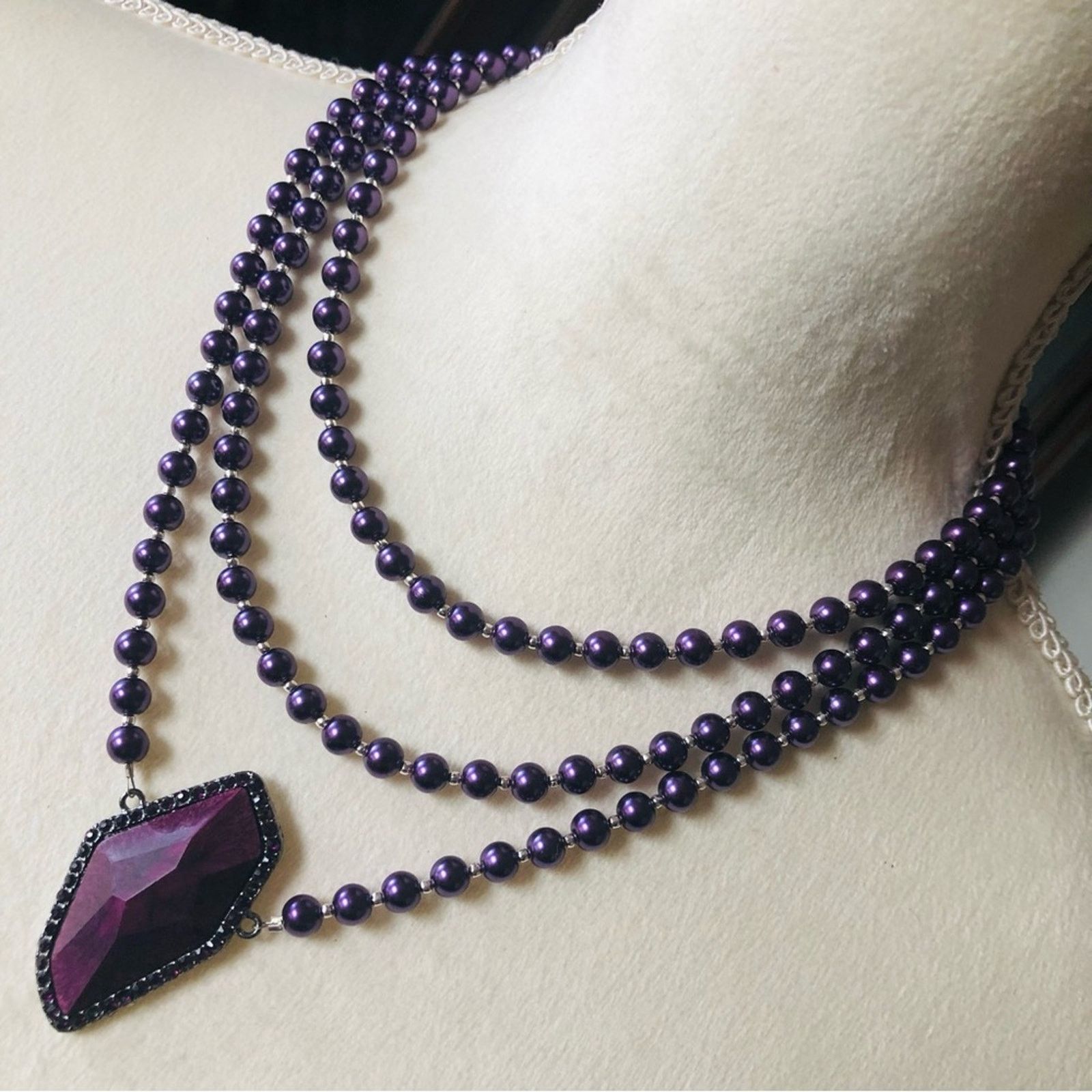 Handmade Handcrafted repurpose large faceted stone Pearl necklace Size ONE SIZE - 1 Thumbnail
